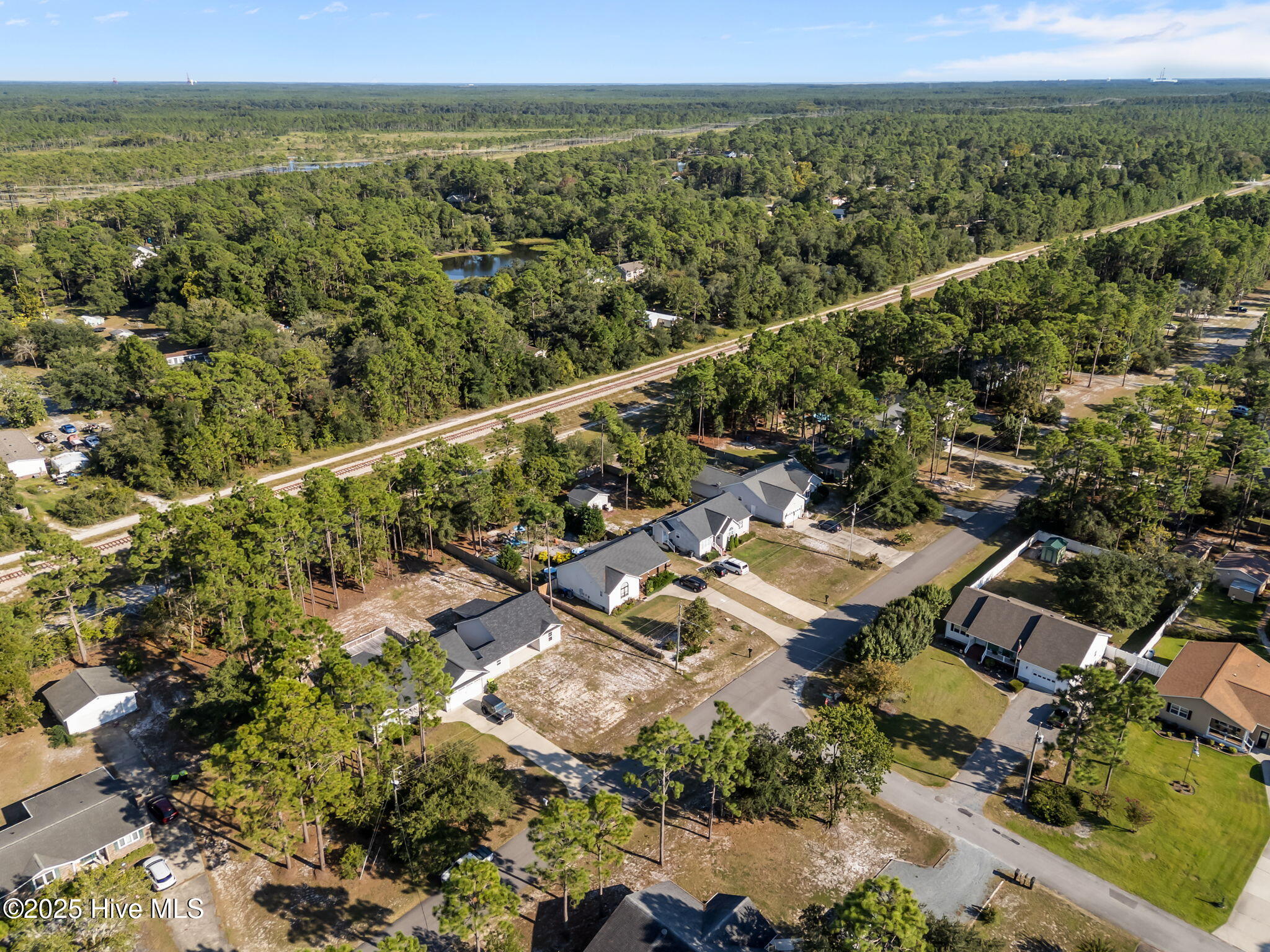 100530347 | Photo 59