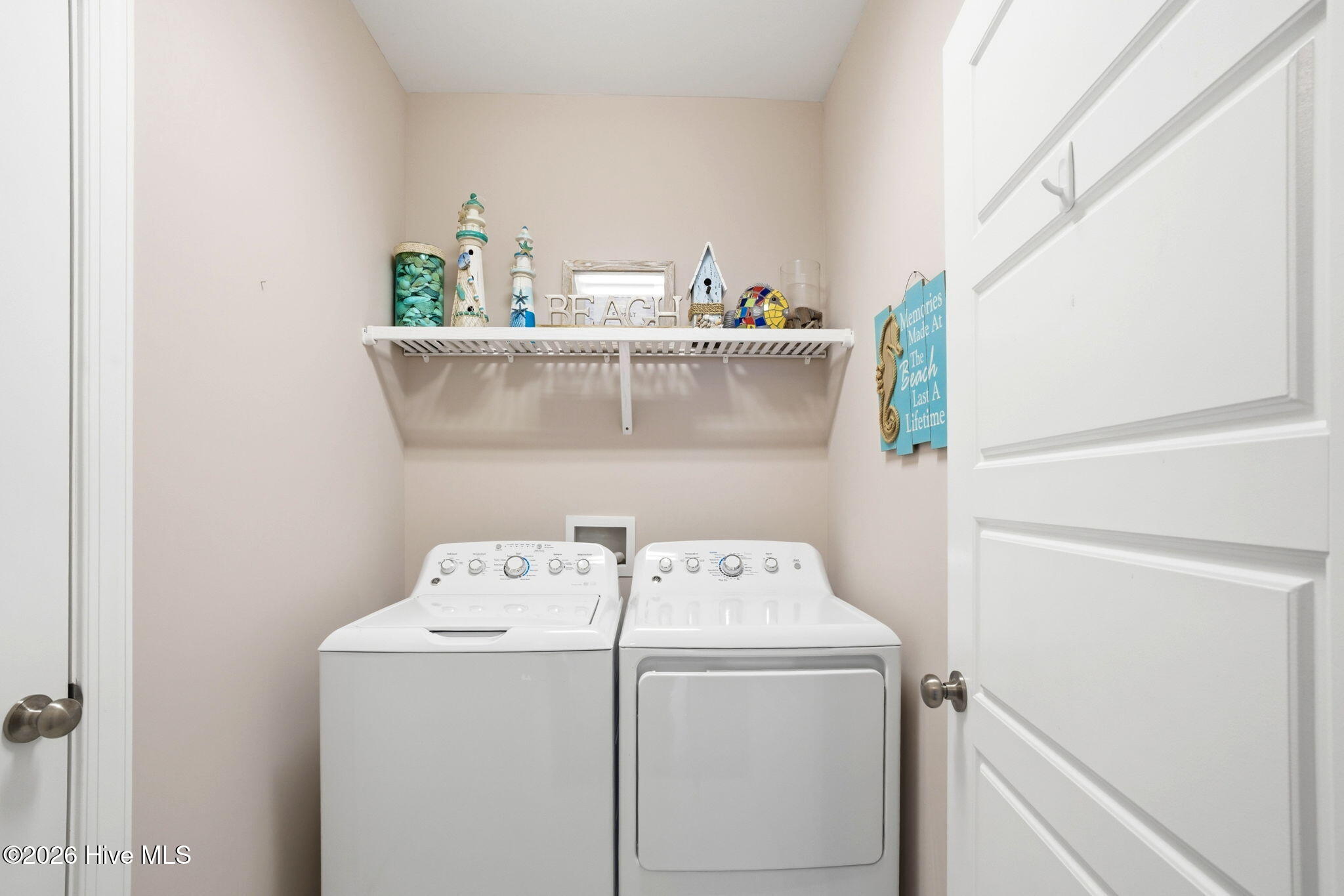 100554036 | Photo 24