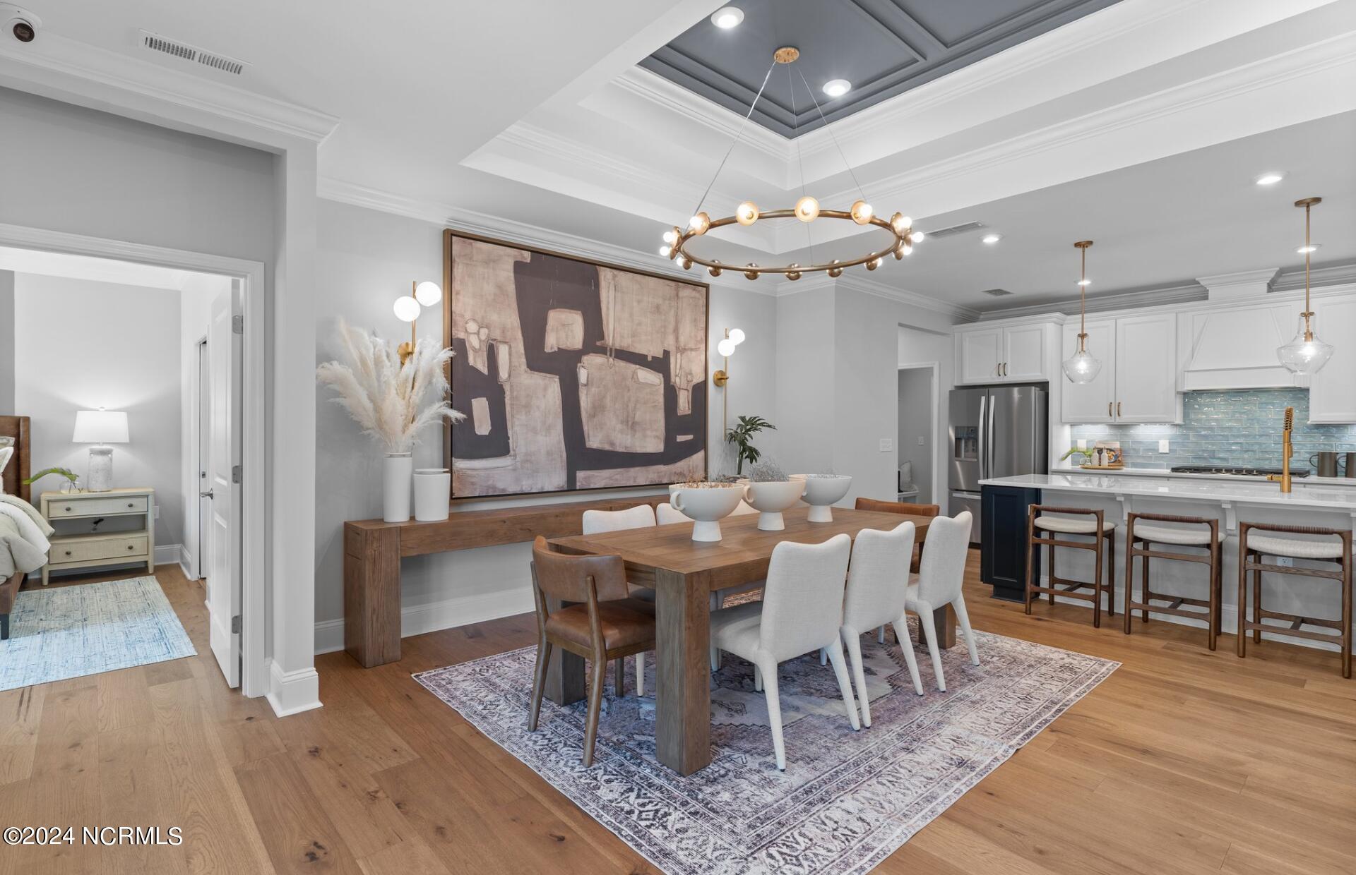 100535007 | Photo 16