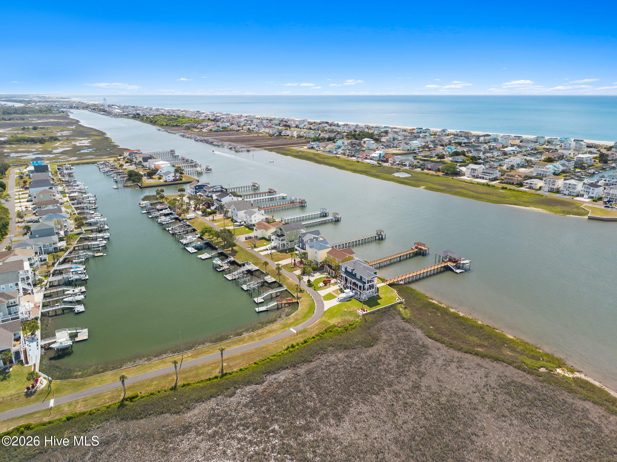 100570592 | Photo 68