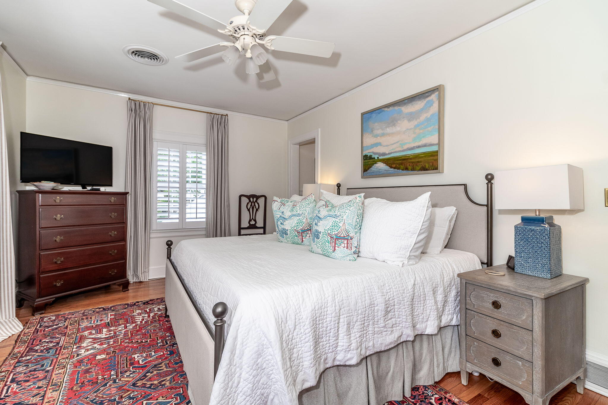 45-web-or-mls-2421 WALTON WAY ©-4128