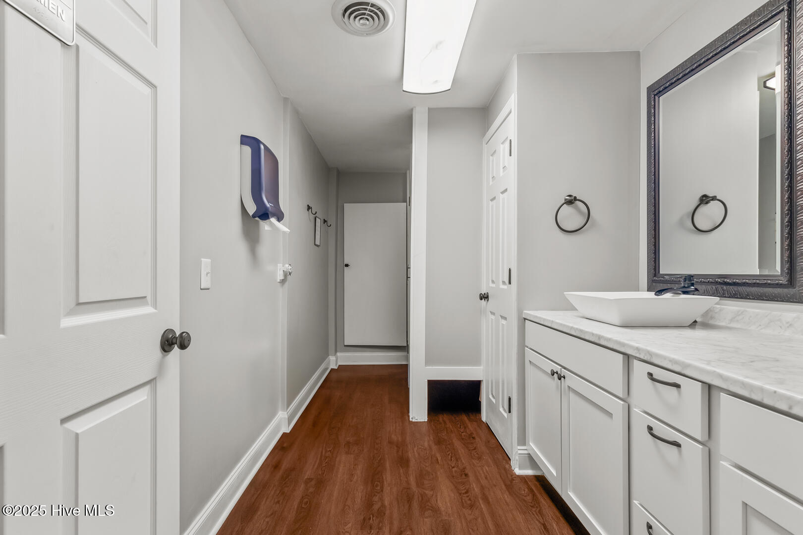 1923 Lejeune Boulevard, Jacksonville, NC, 28546