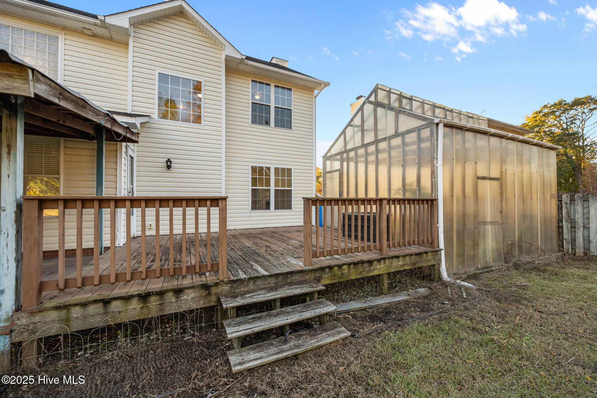 100545429 | Photo 35