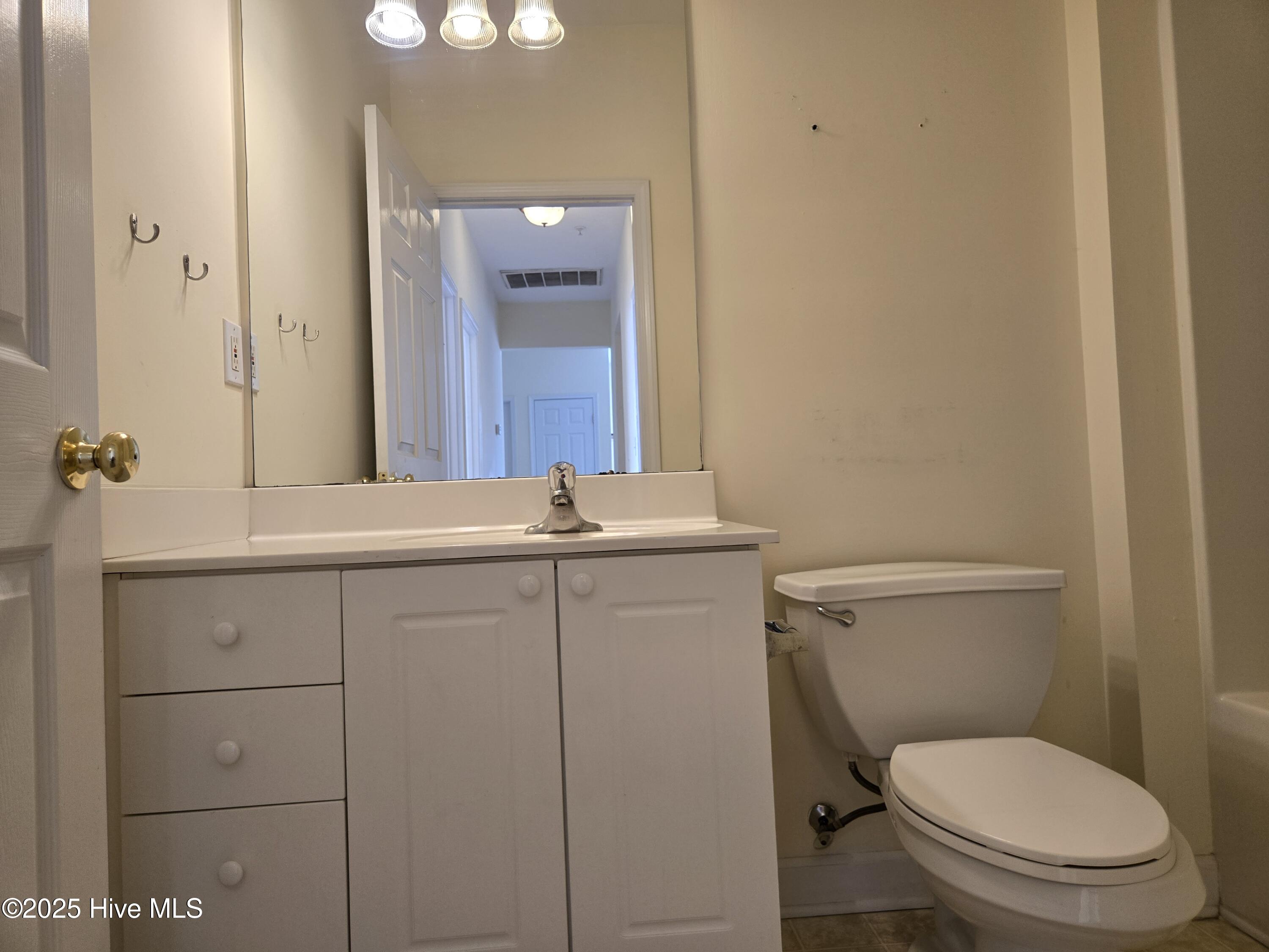 100538006 | Photo 20