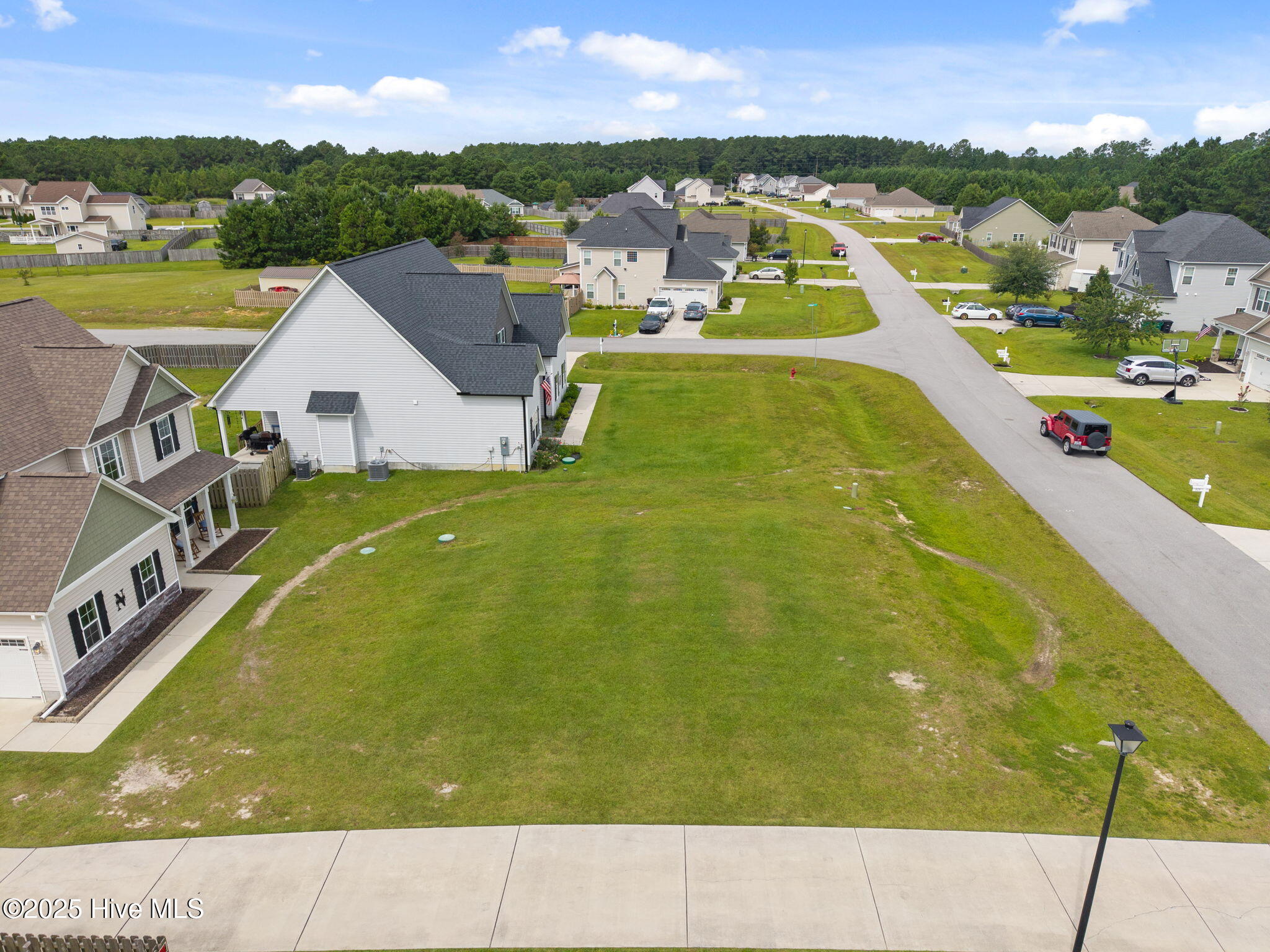 4-web-or-mls-122 Gillcrest Ln. 100