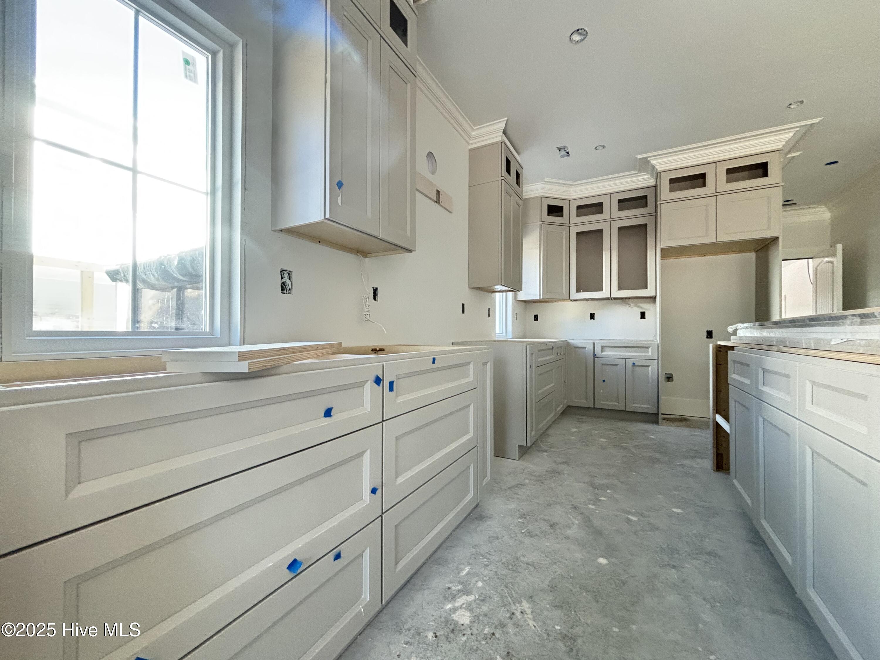 100516675 | Photo 35