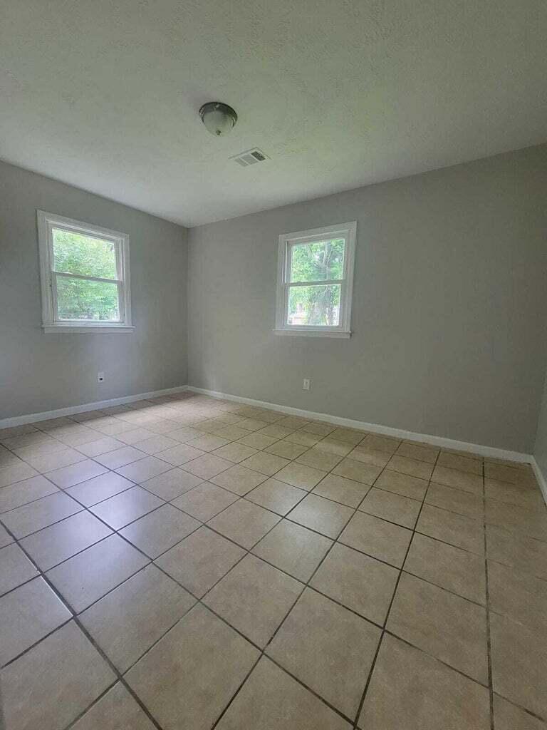 20240603182348210601000000-o