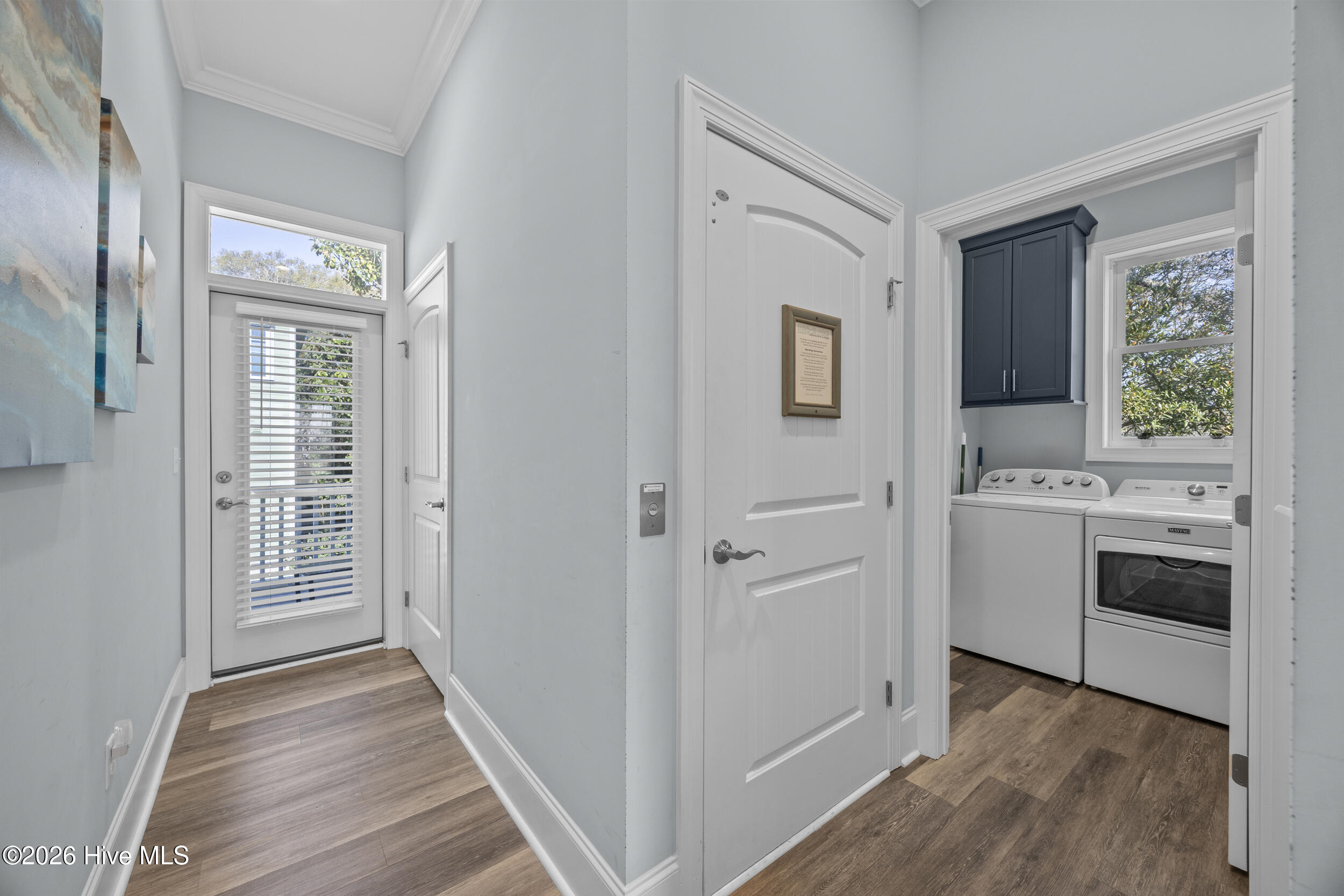 100562655 | Photo 41