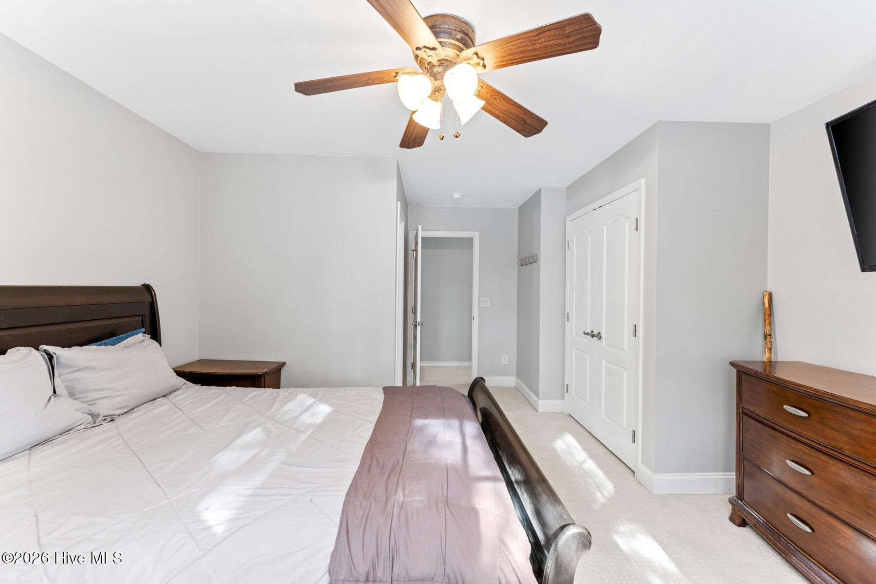 100551299 | Photo 28