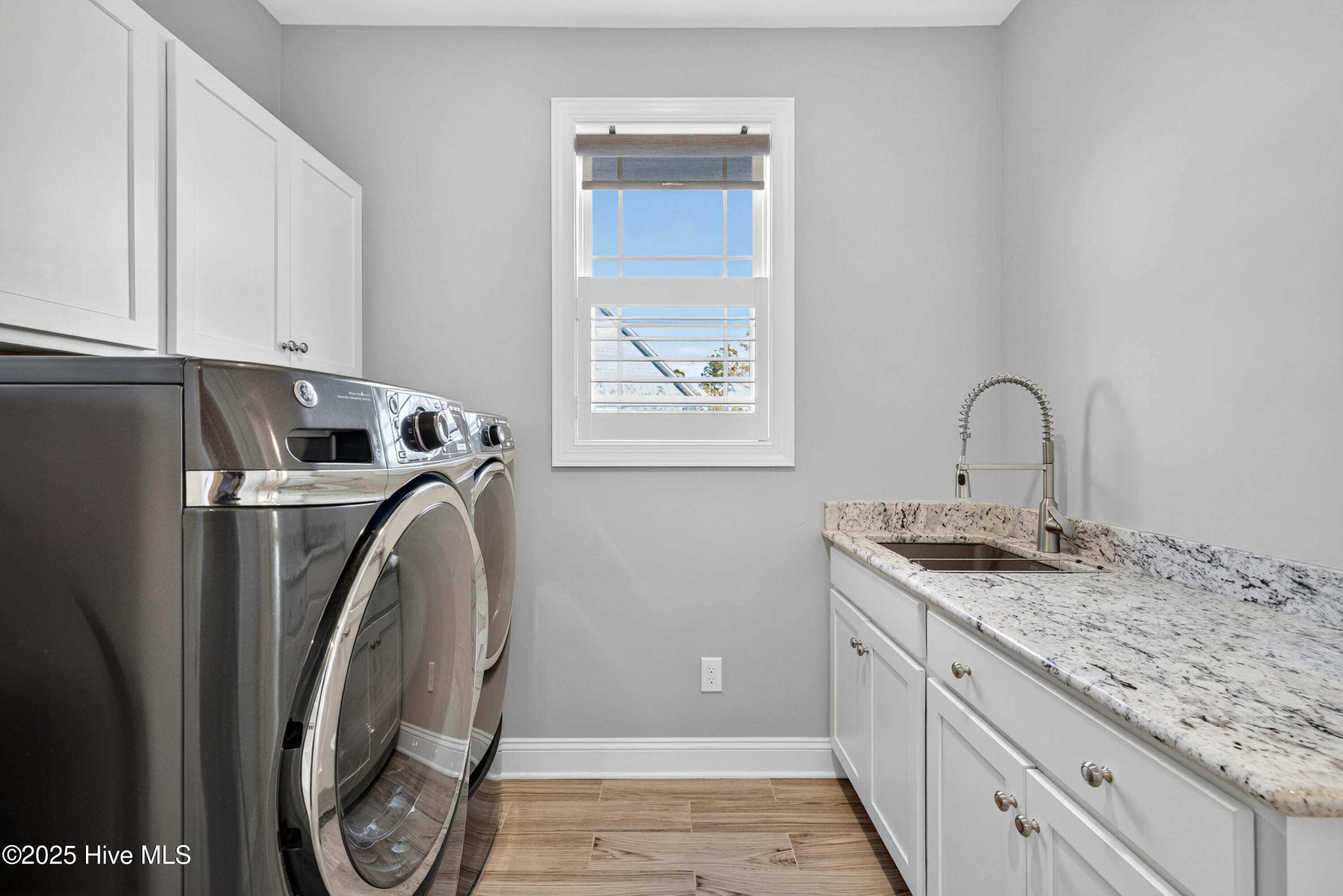 100541108 | Photo 20