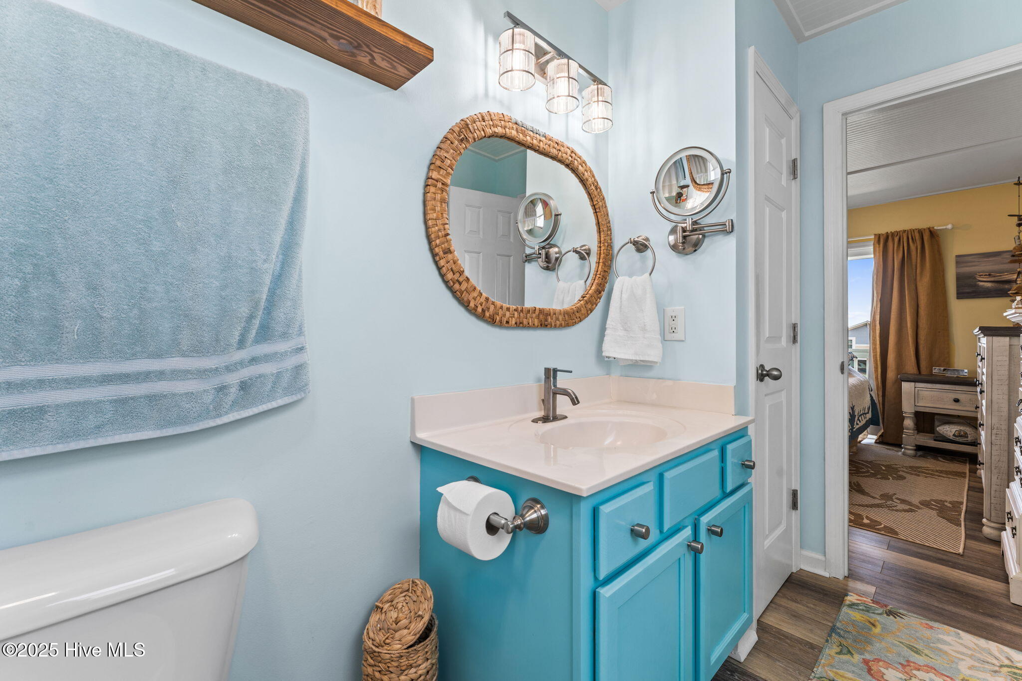 100527553 | Photo 41