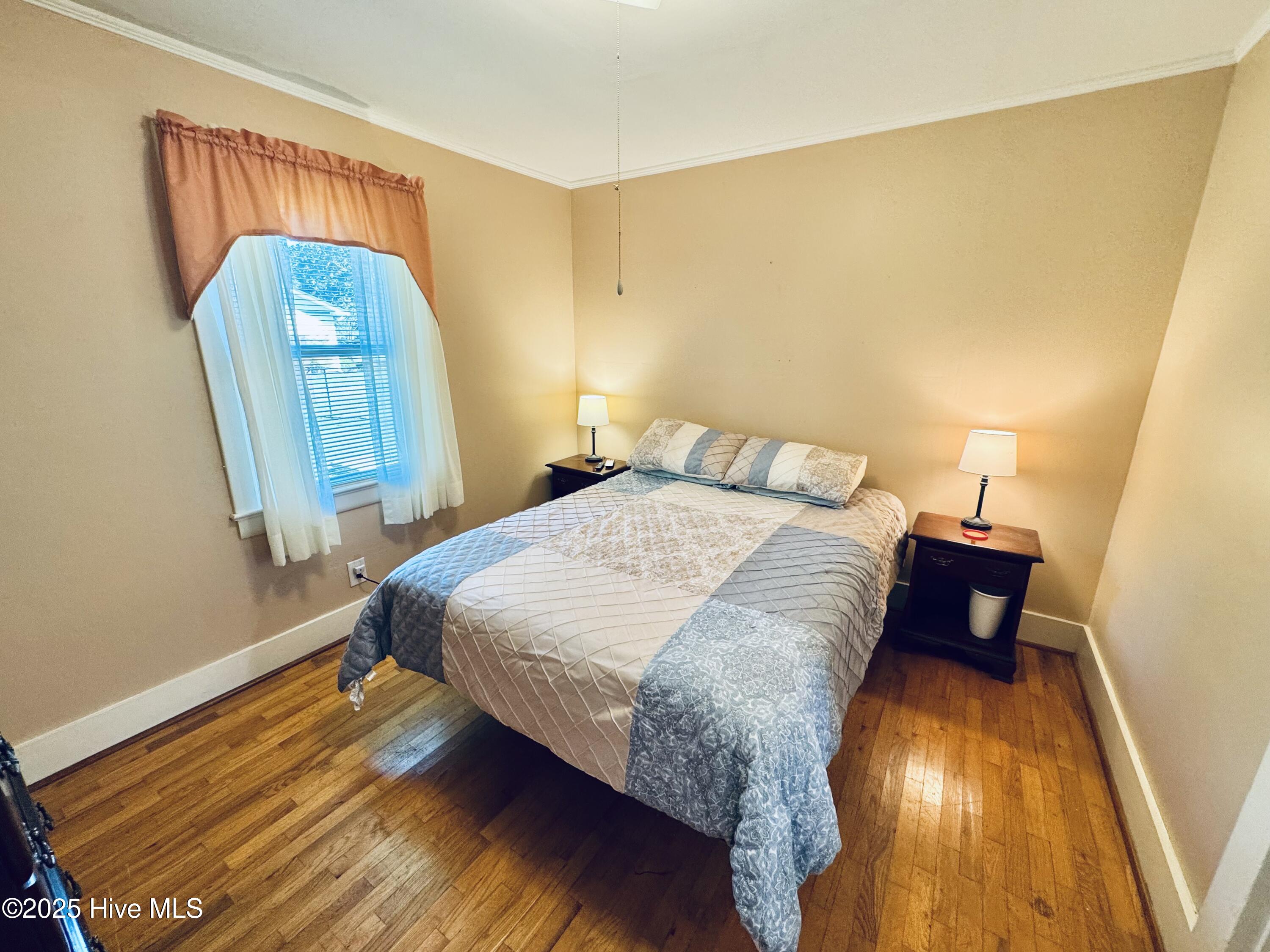 100550414 | Photo 24