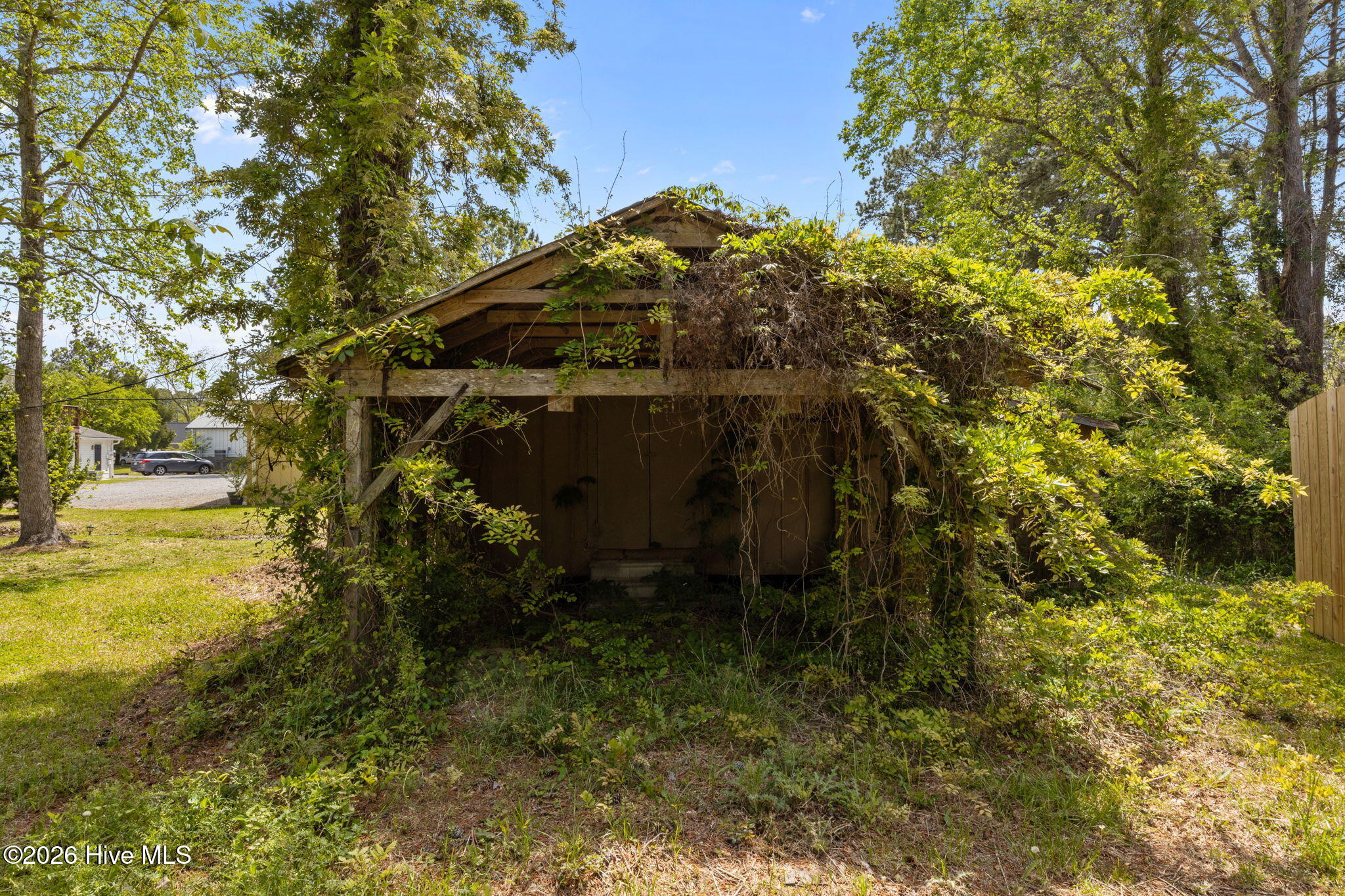 1103 Broad Street Ext,Oriental