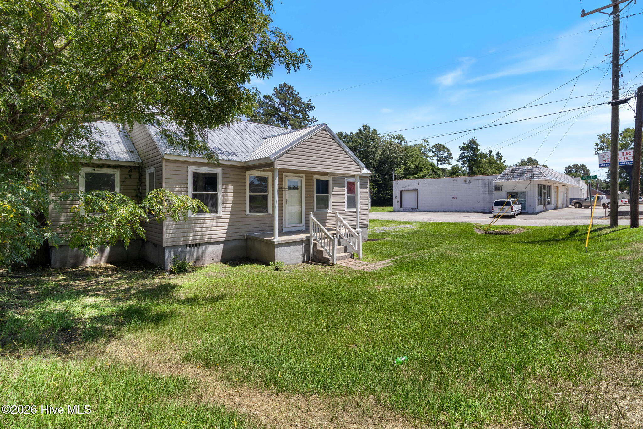 27th image of 707 E Broad St, Elizabethtown, NC 28337 | MLS# 100595313