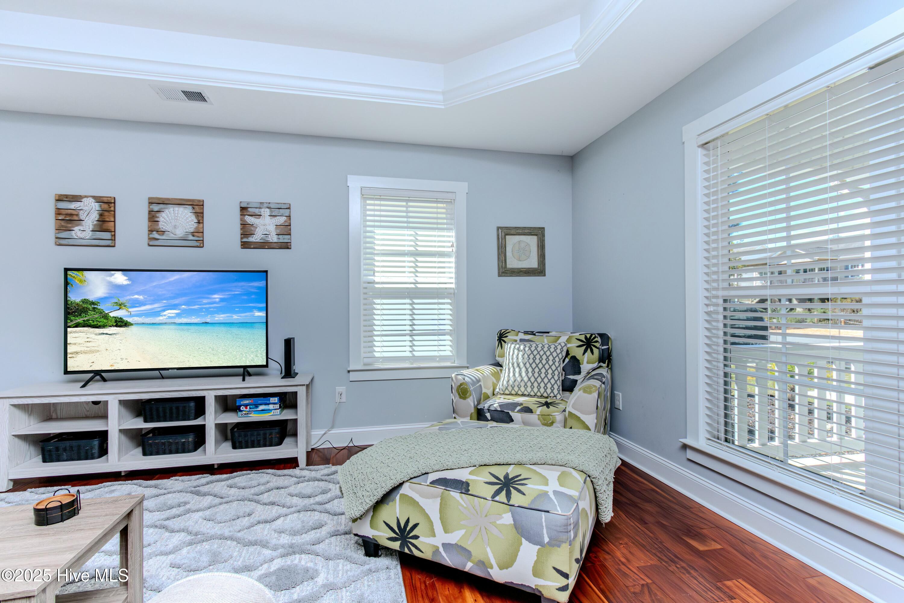 100485253 | Photo 12