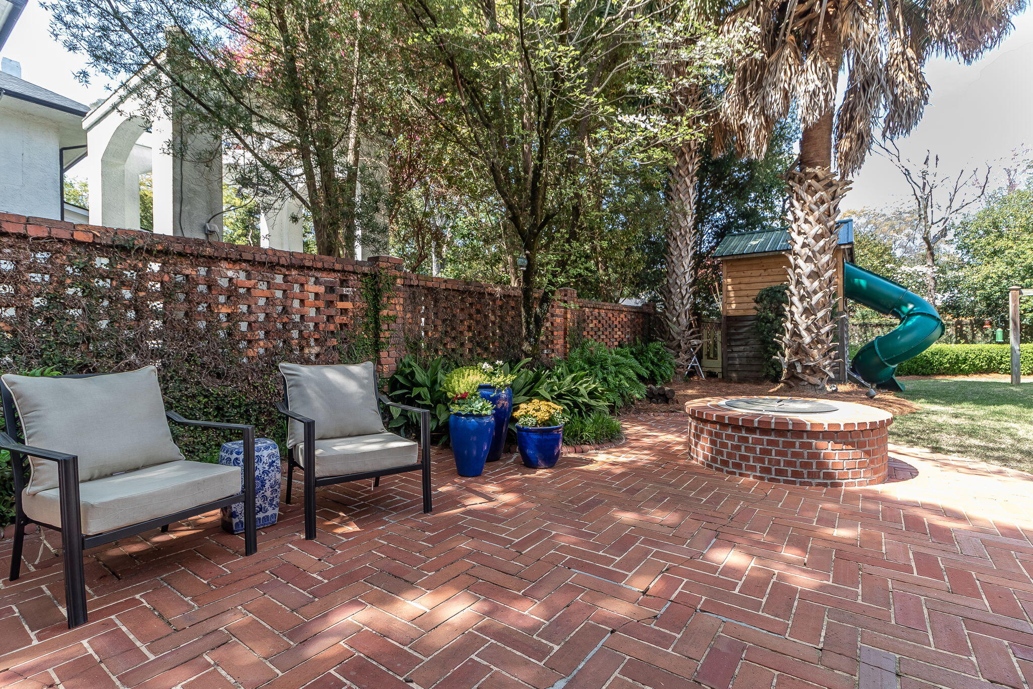 82-web-or-mls-2421 WALTON WAY ©-4266