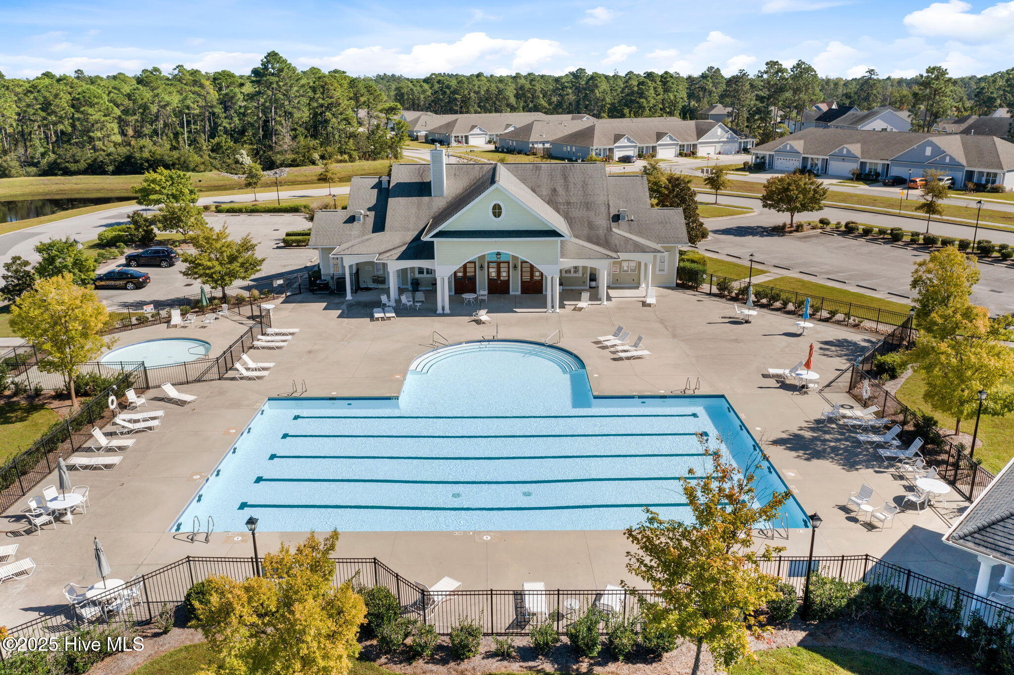 100544048 | Photo 50