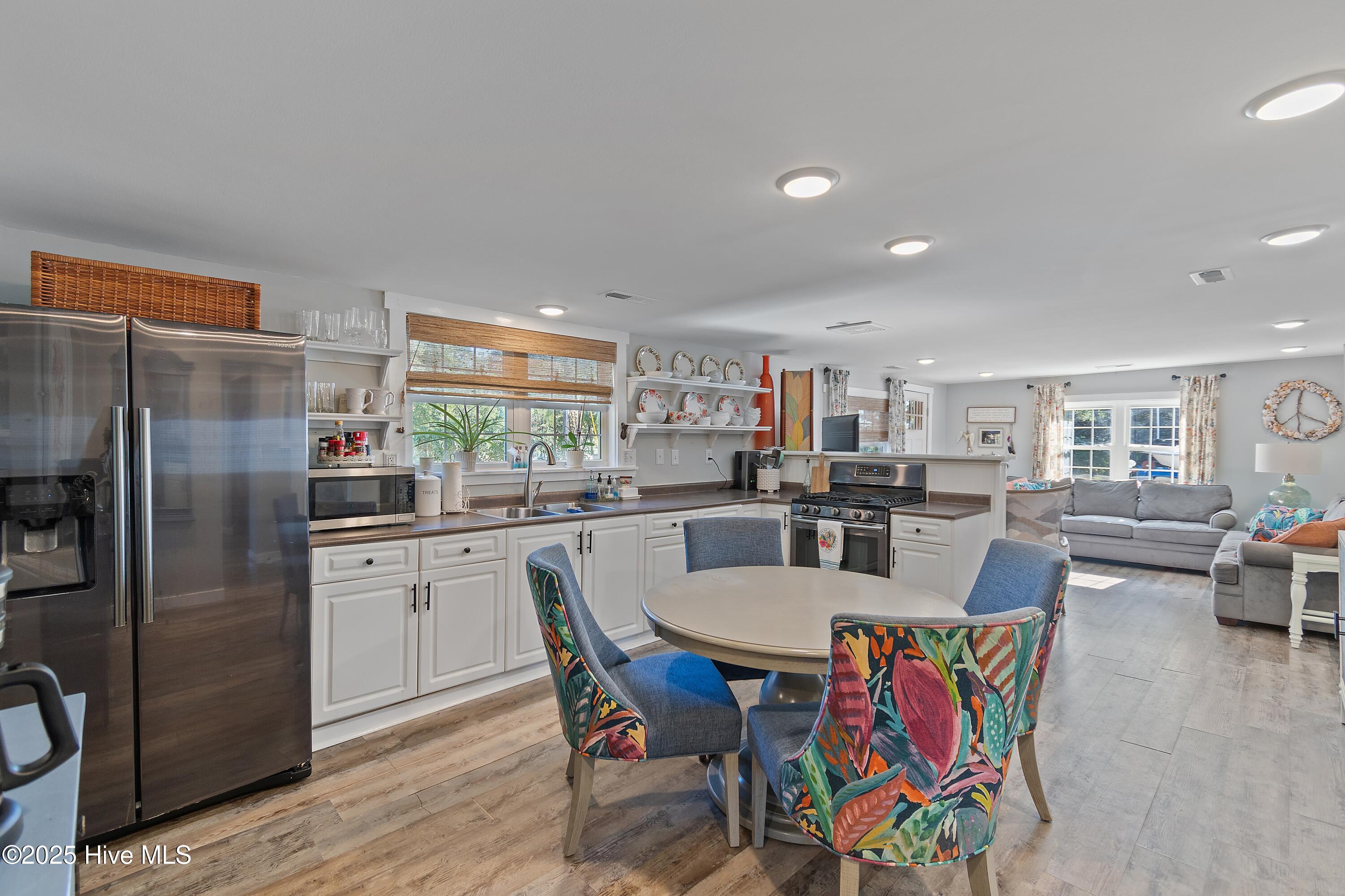 100539191 | Photo 12