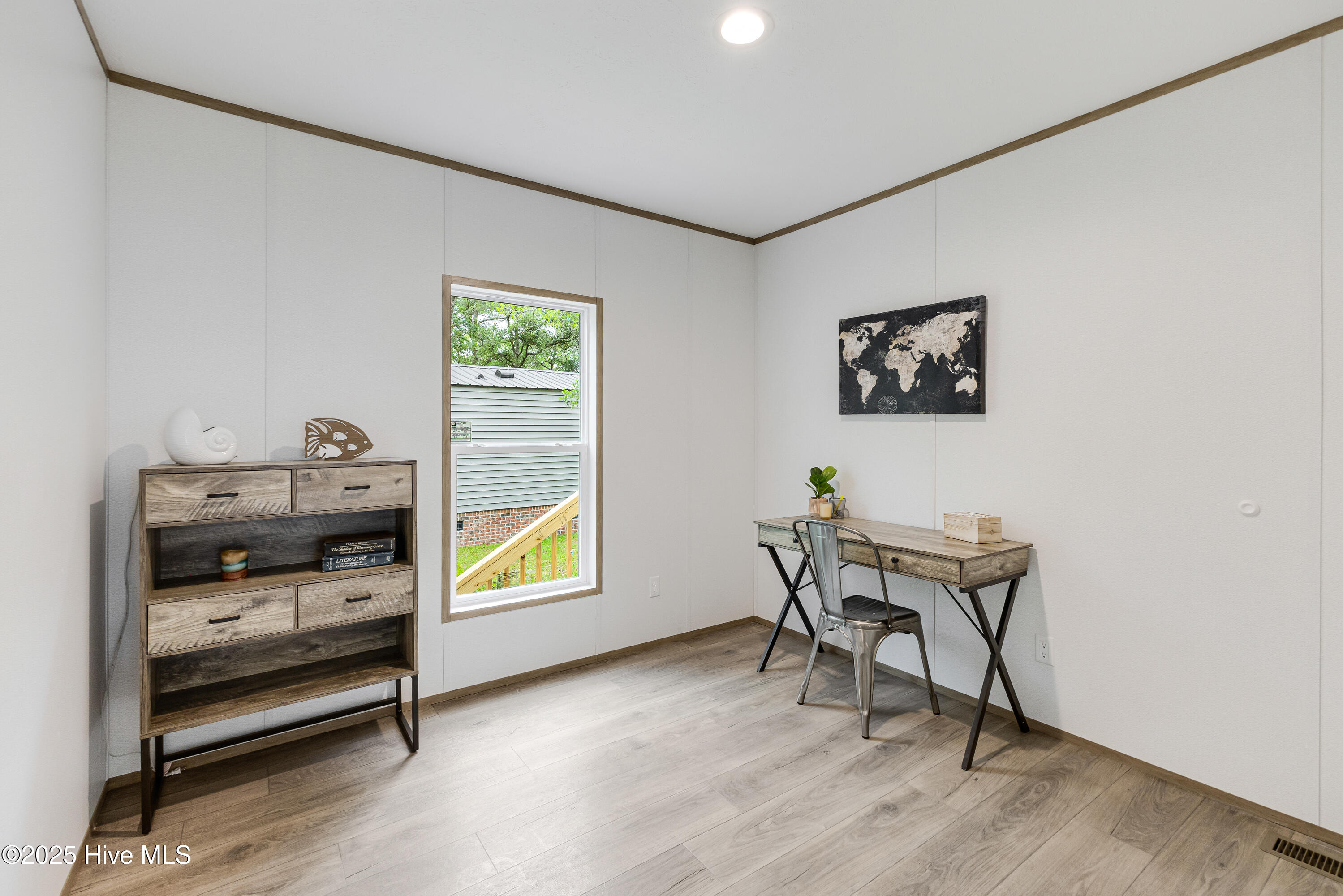 100441695 | Photo 16