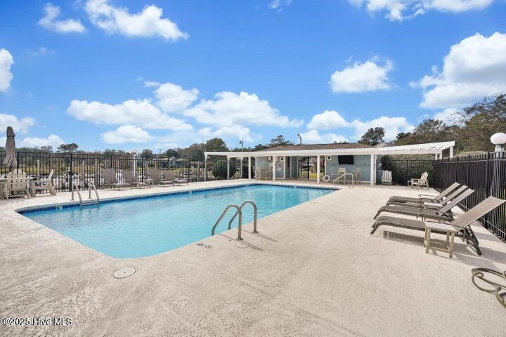 100543025 | Photo 48