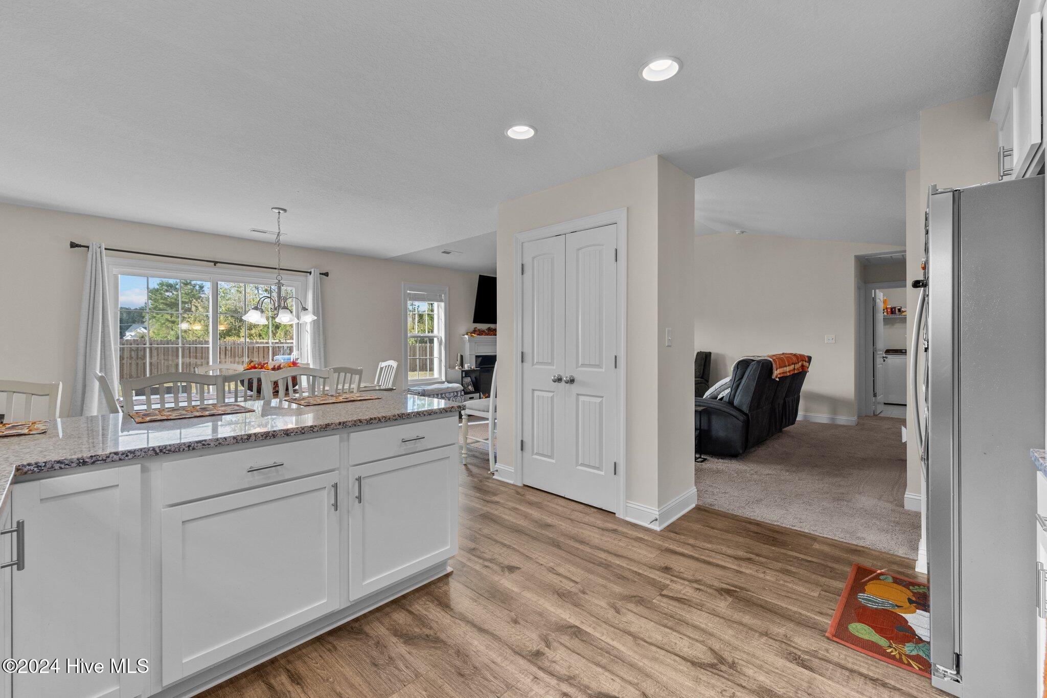 100551017 | Photo 15