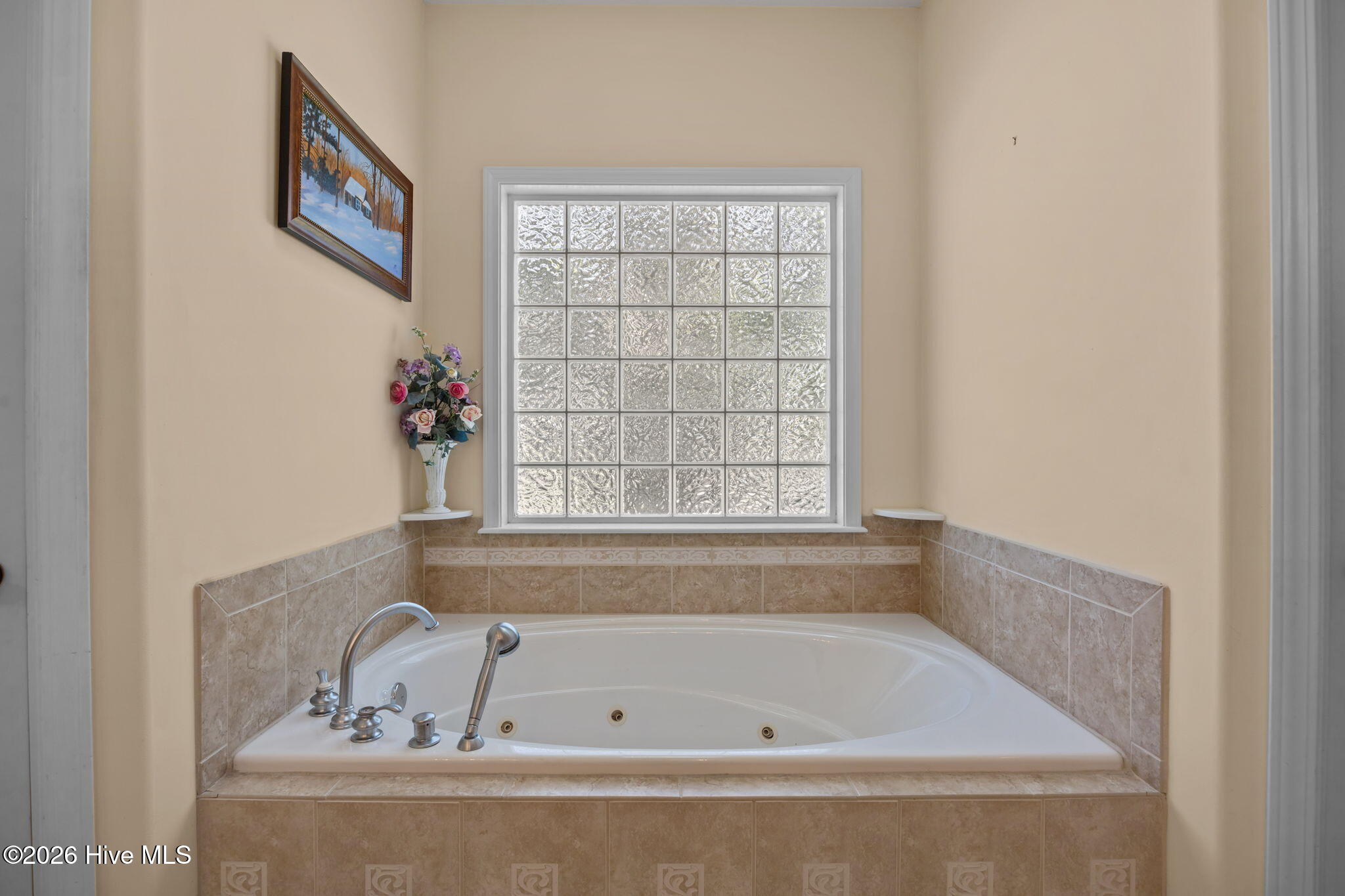 100569255 | Photo 19