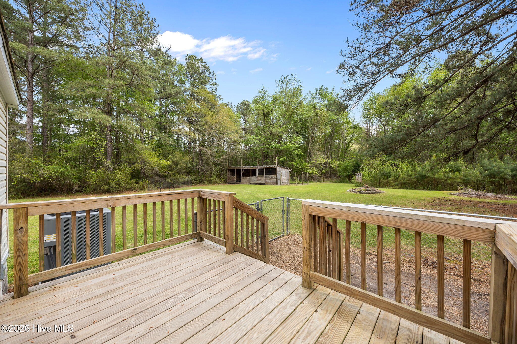 1161 Gibson Branch Road, Maysville, NC 28555 – photo 11: 1161 Gibson Branch Road, Maysville, NC