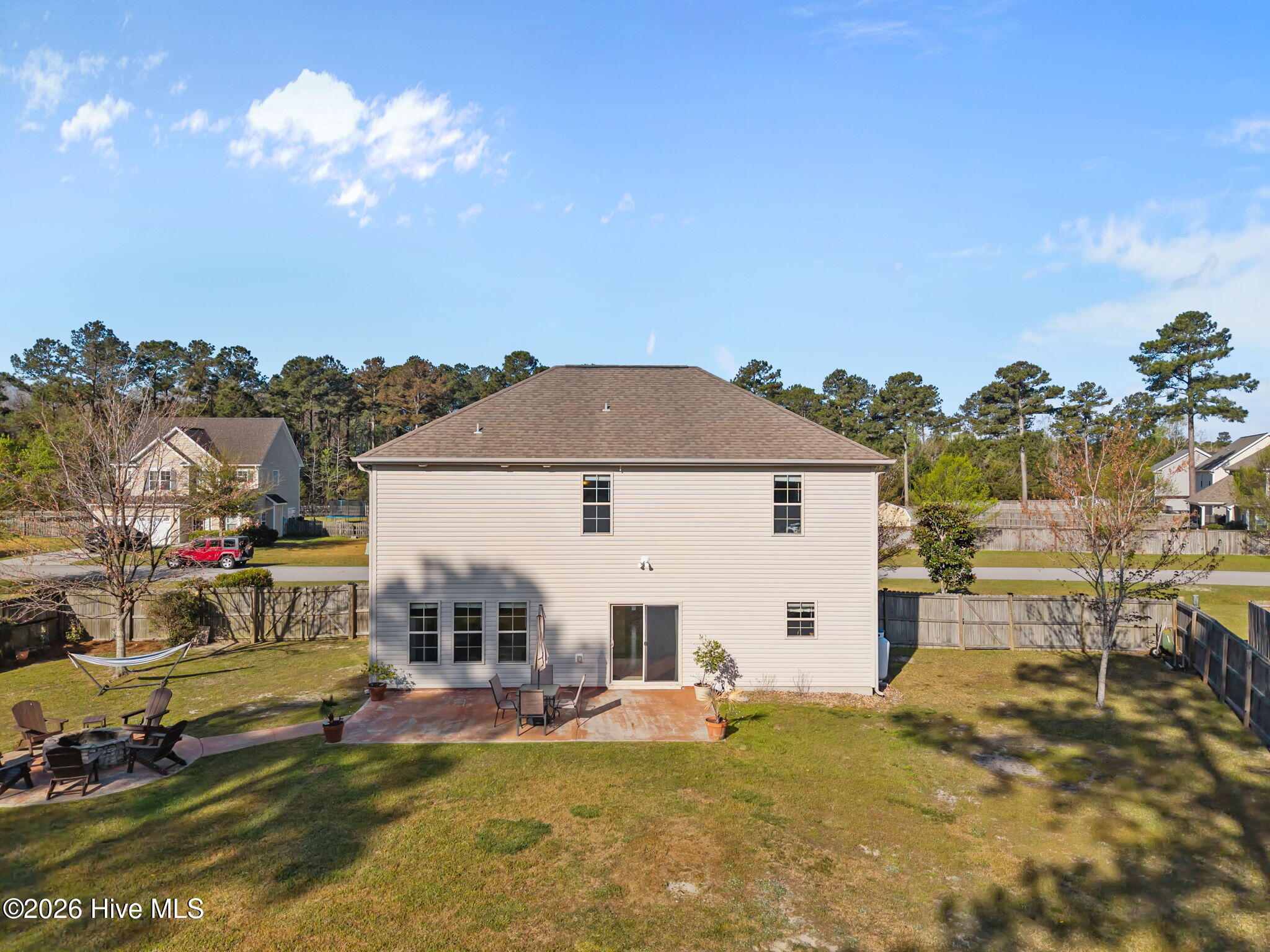 100565873 | Photo 39