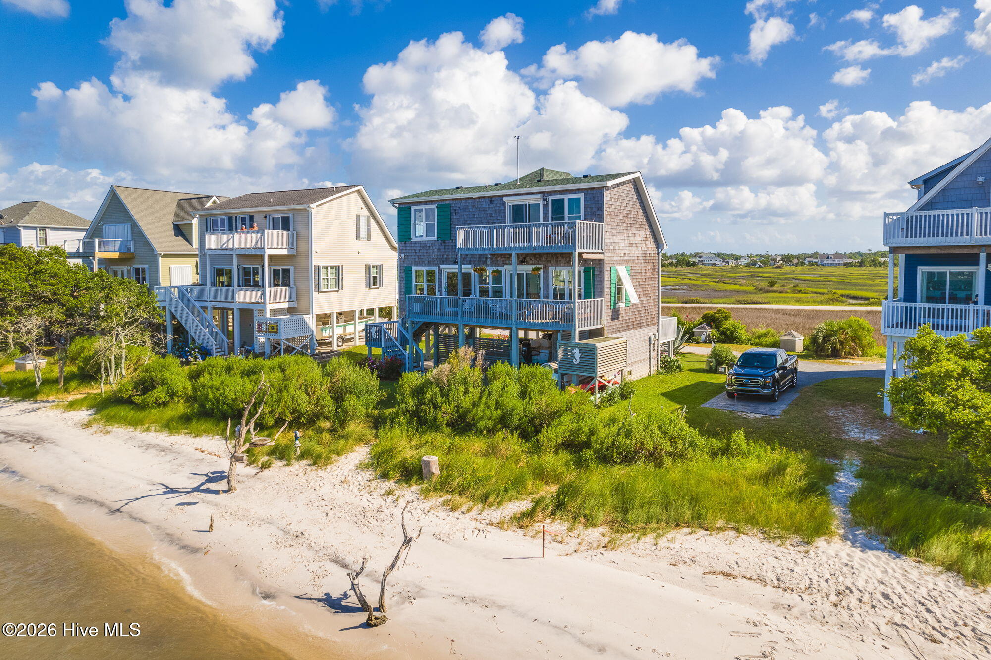 108 Swing Easy Lane, Harkers Island, NC, 28531