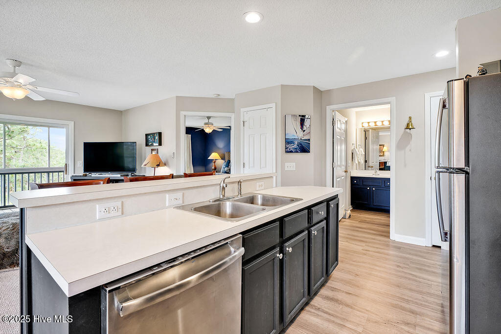 100511550 | Photo 10