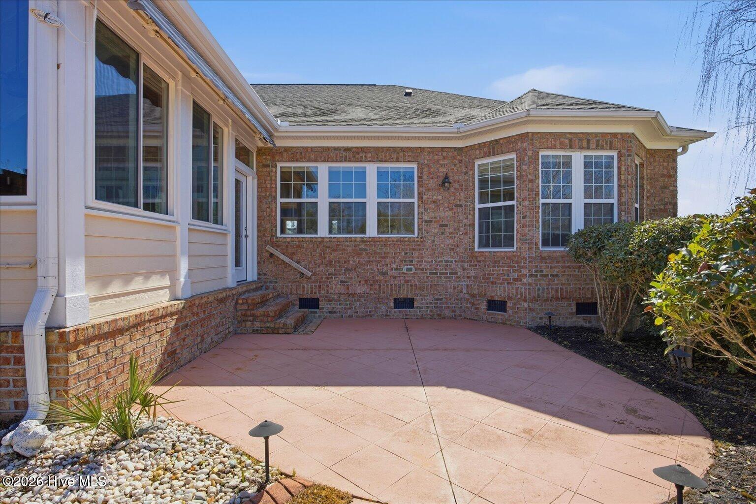 100557521 | Photo 51