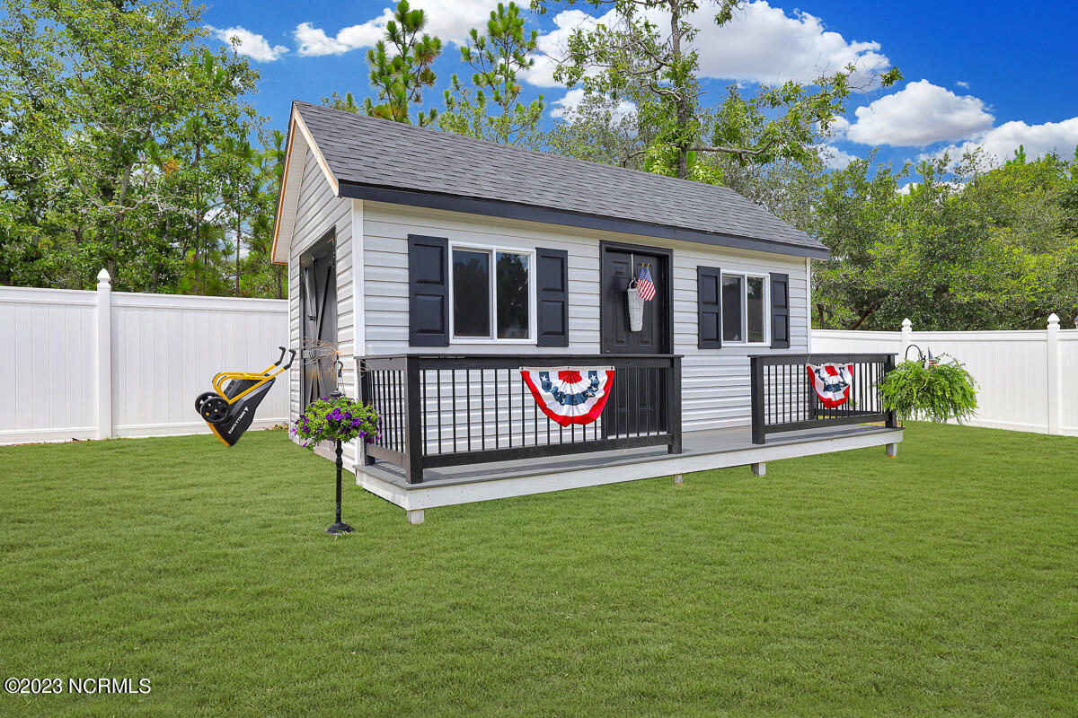 100522221 | Photo 29