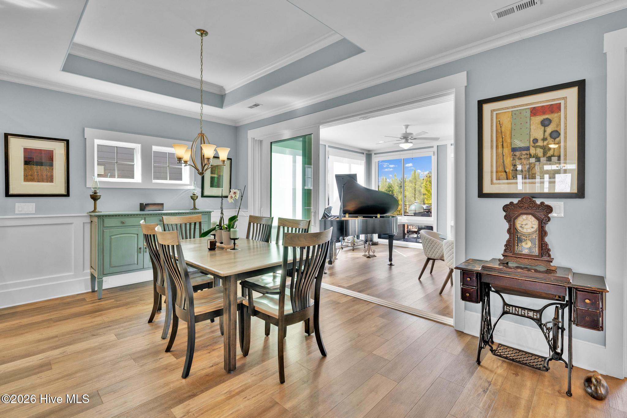 100554961 | Photo 17