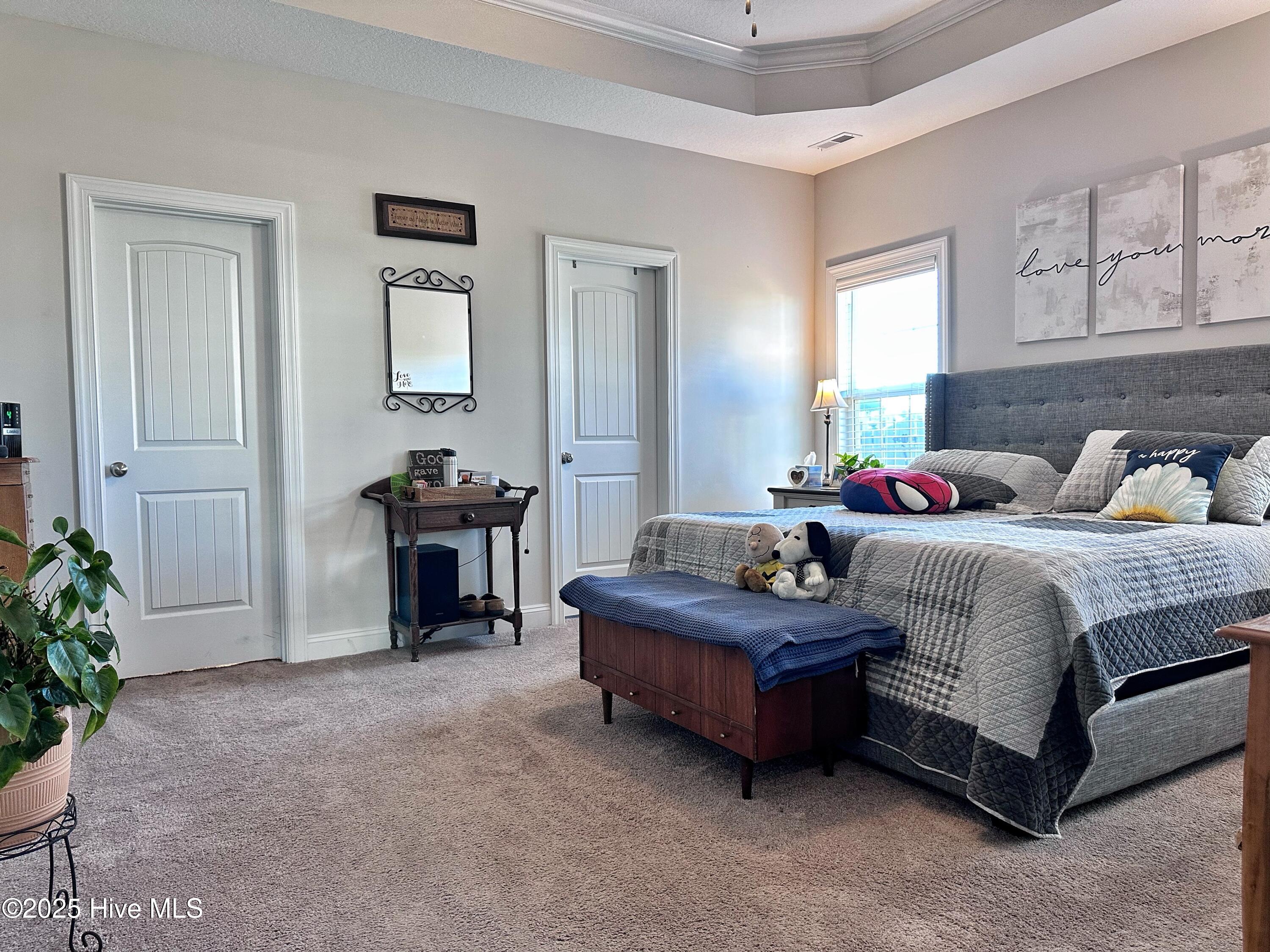 100540901 | Photo 48