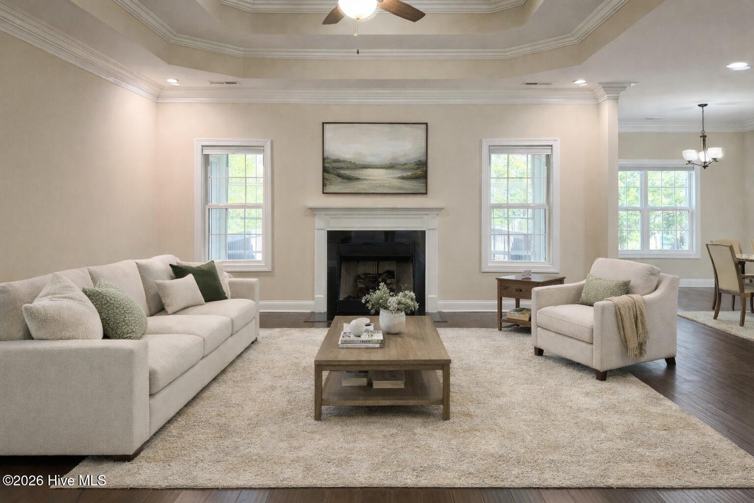 100550351 | Photo 25