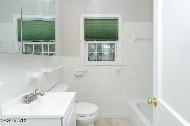 100556433 | Photo 18