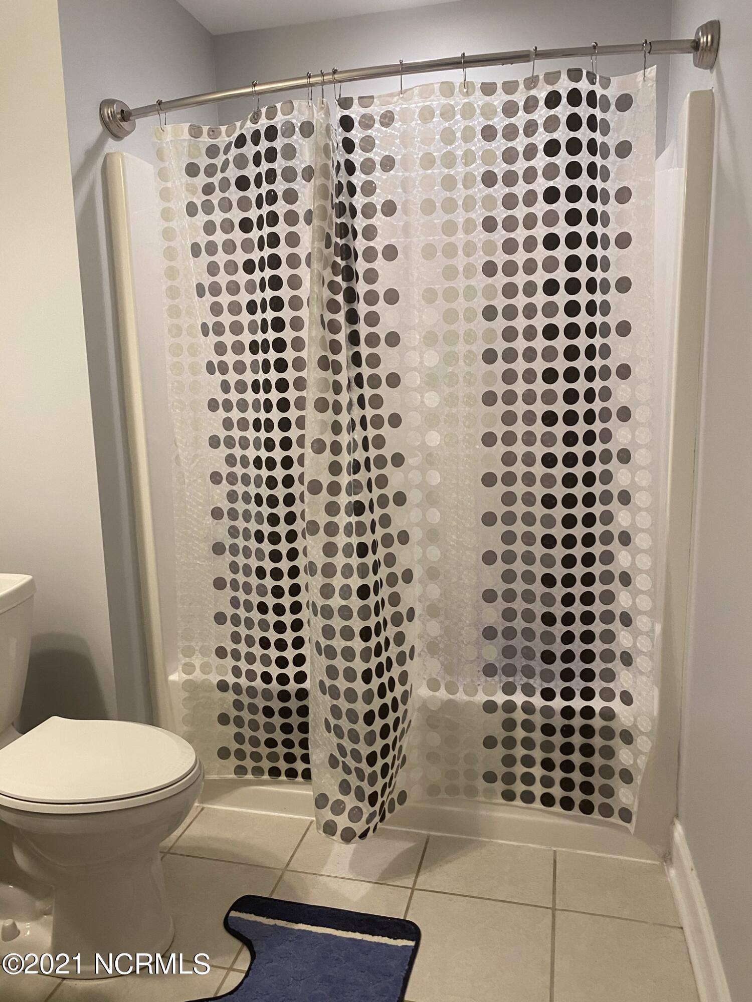 100535650 | Photo 22