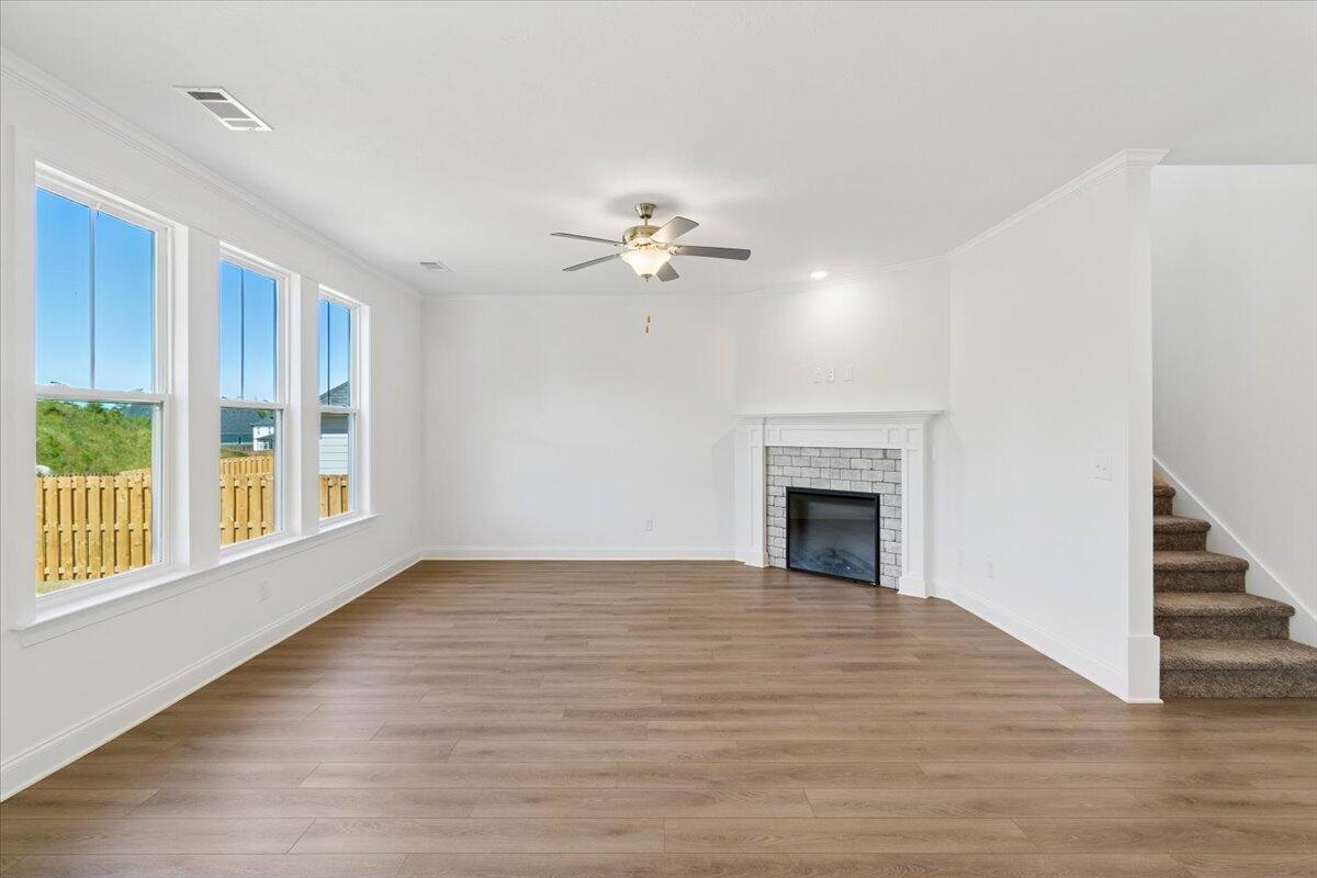 07-Family Room