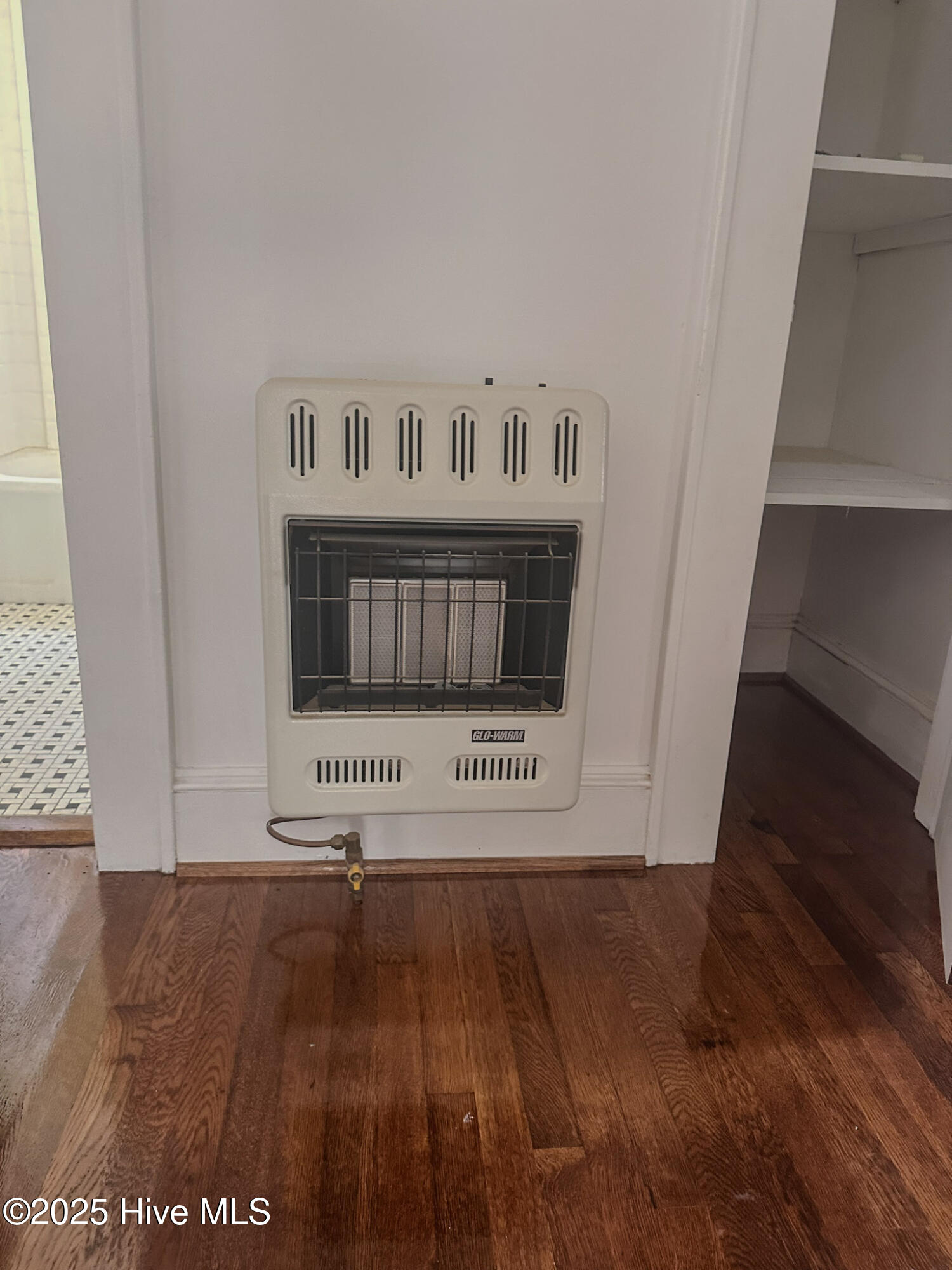 100515338 | Photo 17