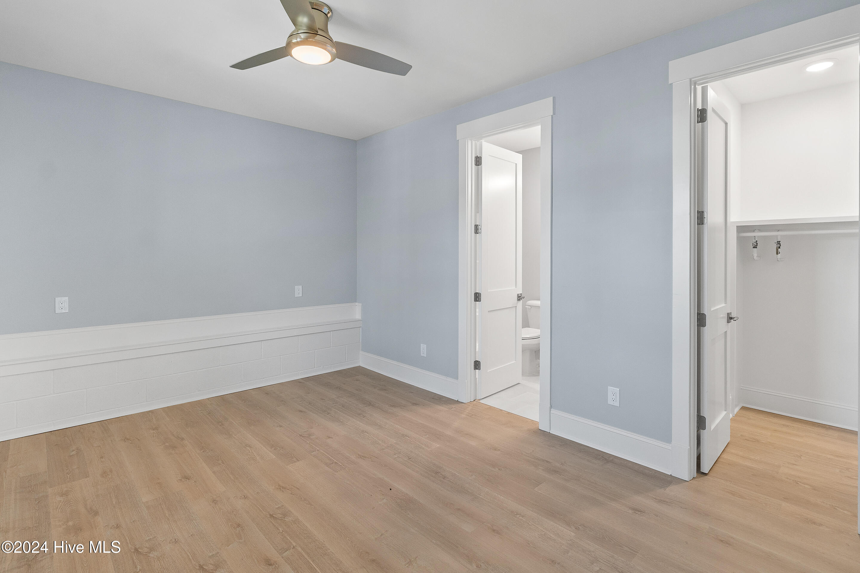 100451918 | Photo 38