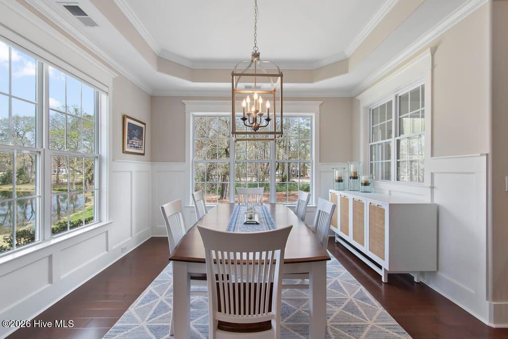 100562919 | Photo 32