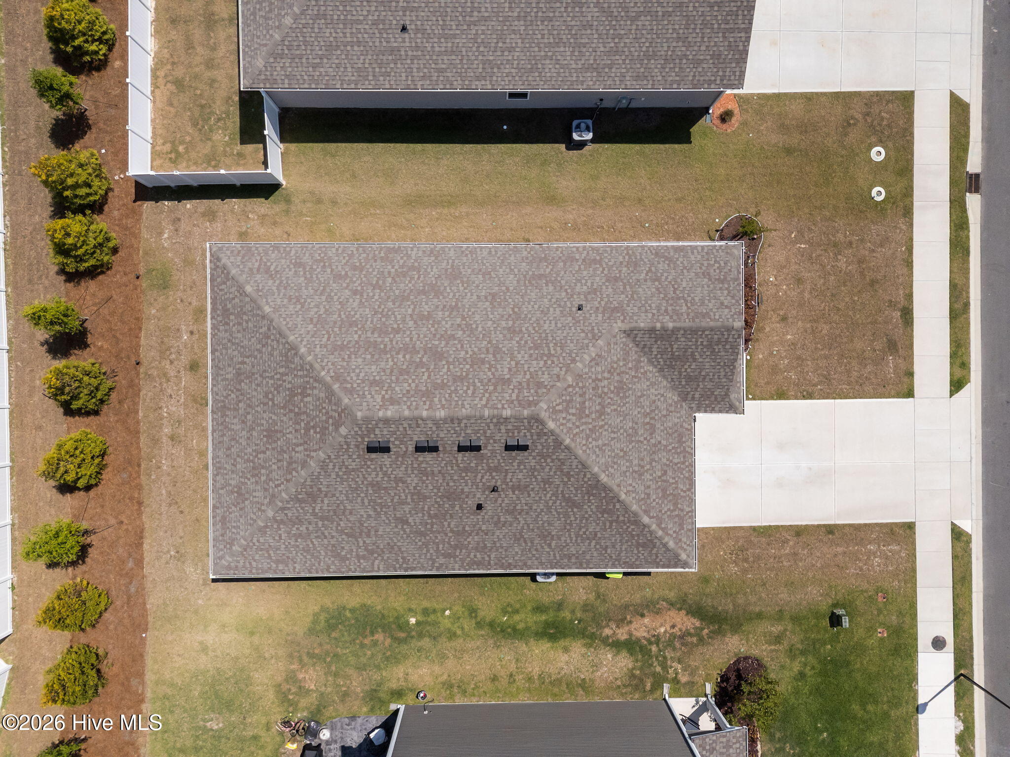 100567889 | Photo 48