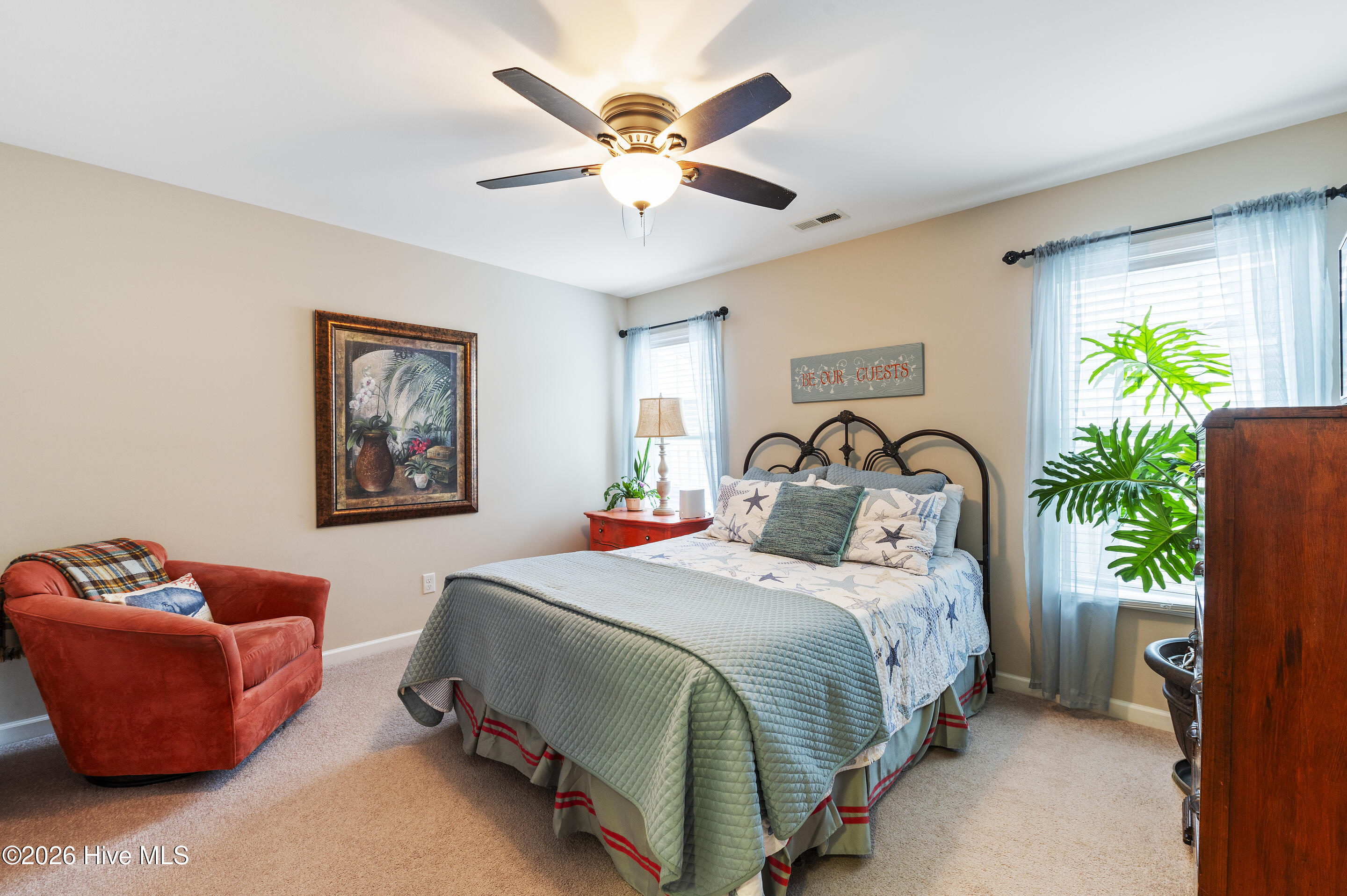 100549529 | Photo 20