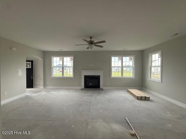 100562805 | Photo 51