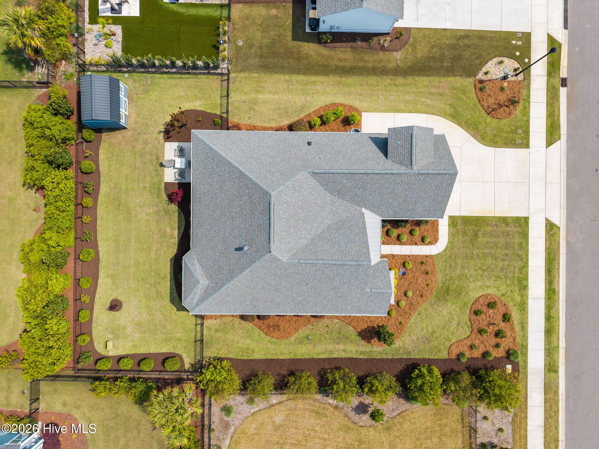 100567182 | Photo 18