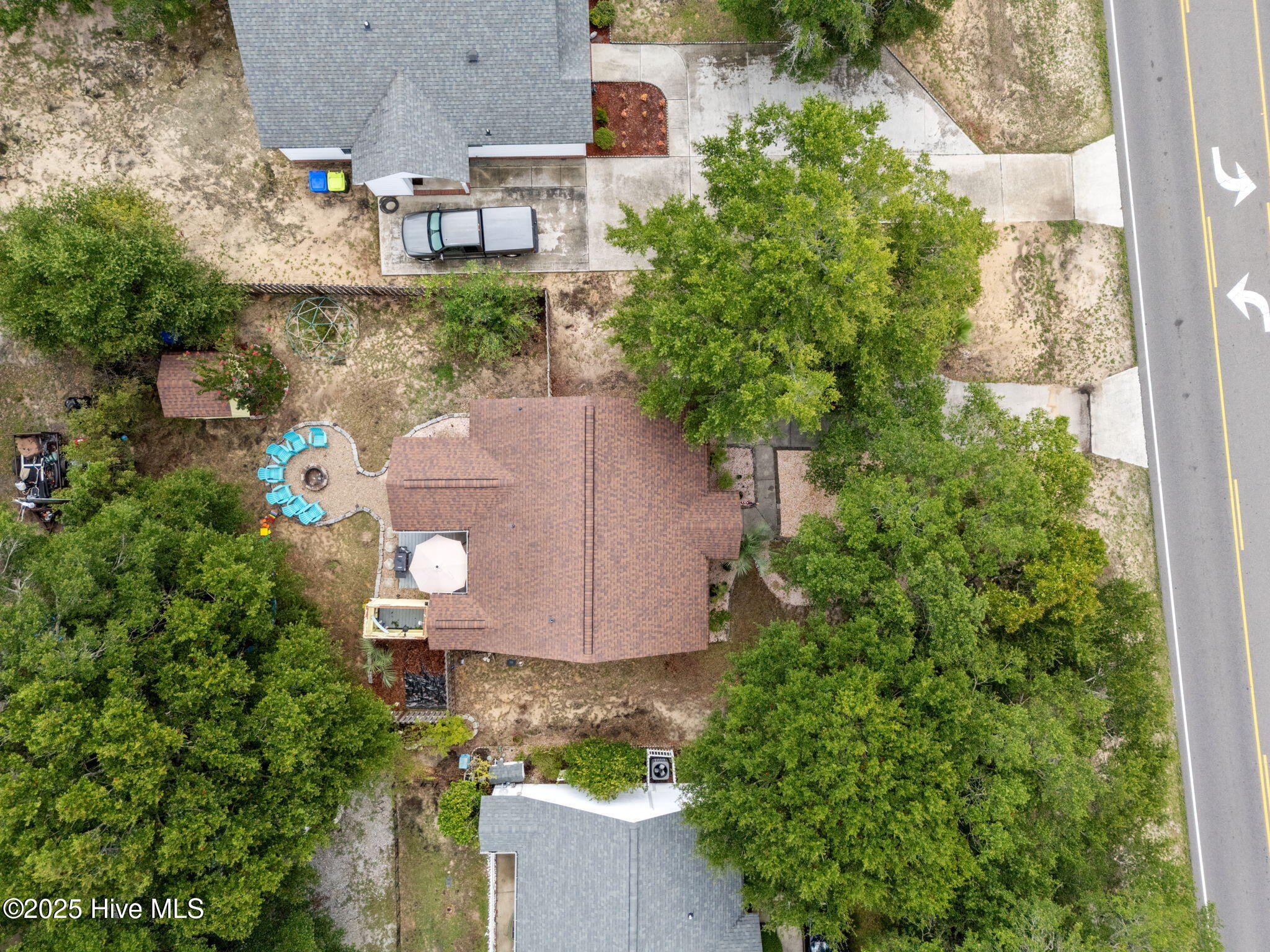 100557210 | Photo 31