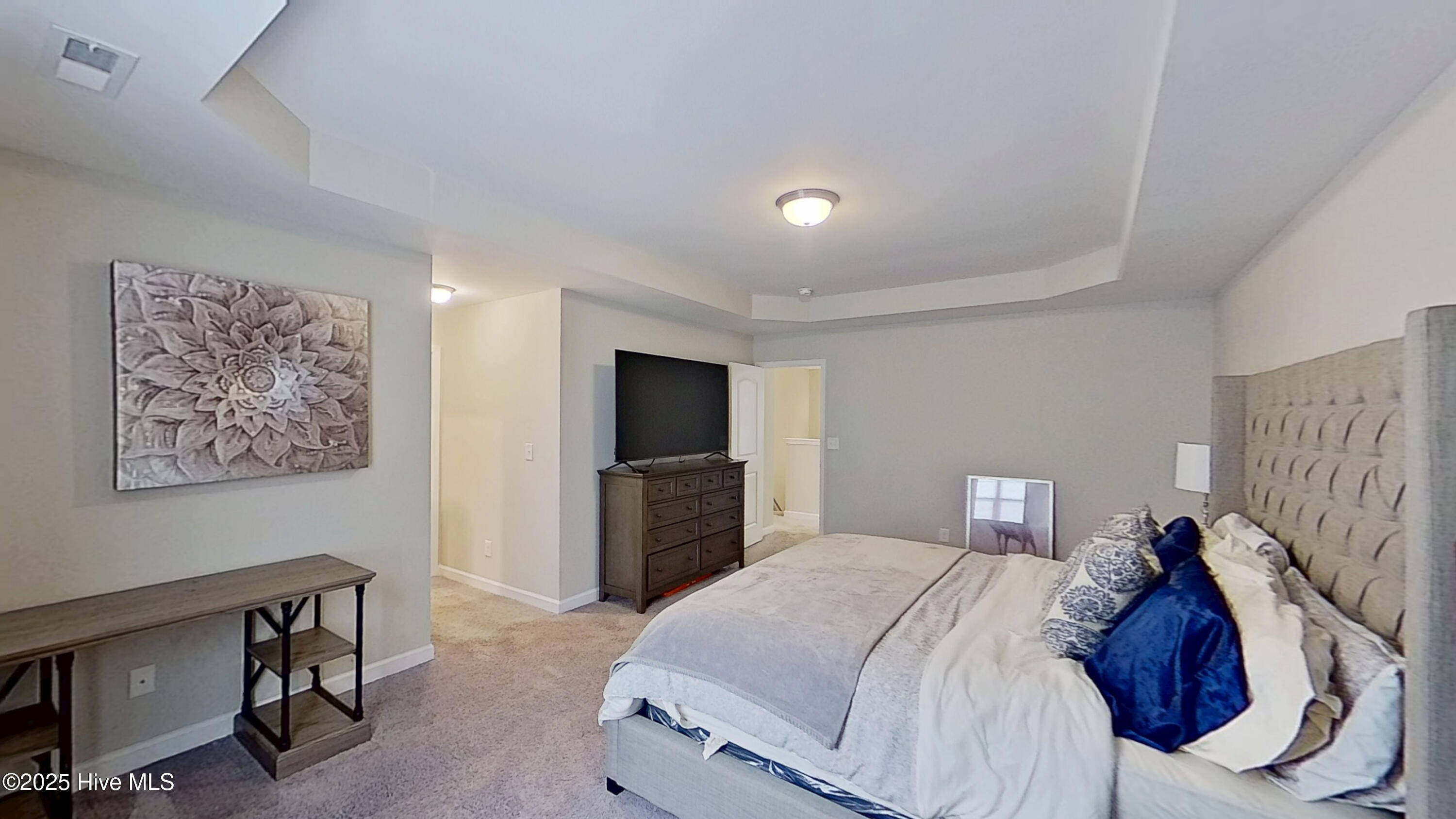 100537612 | Photo 19