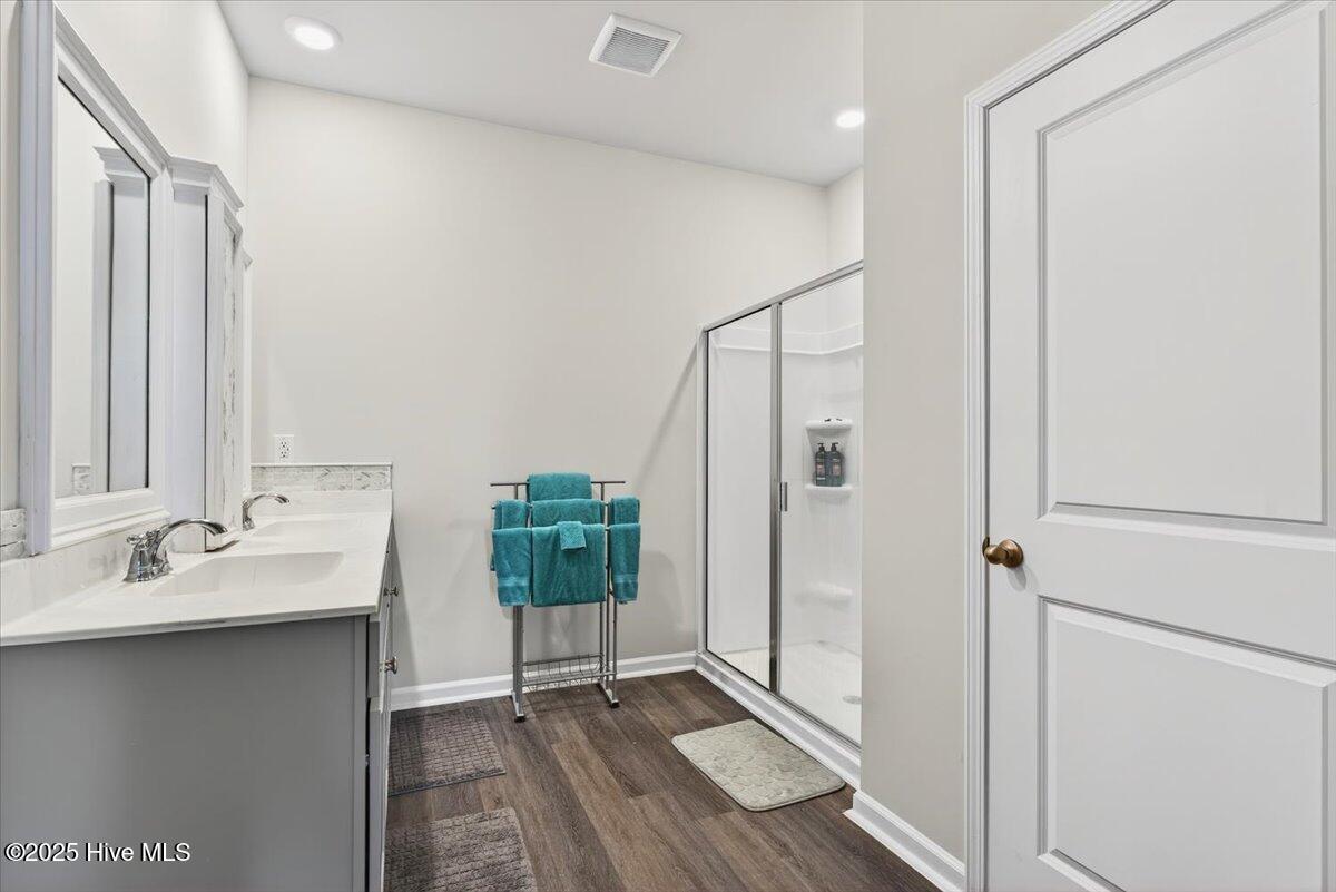 100542039 | Photo 20