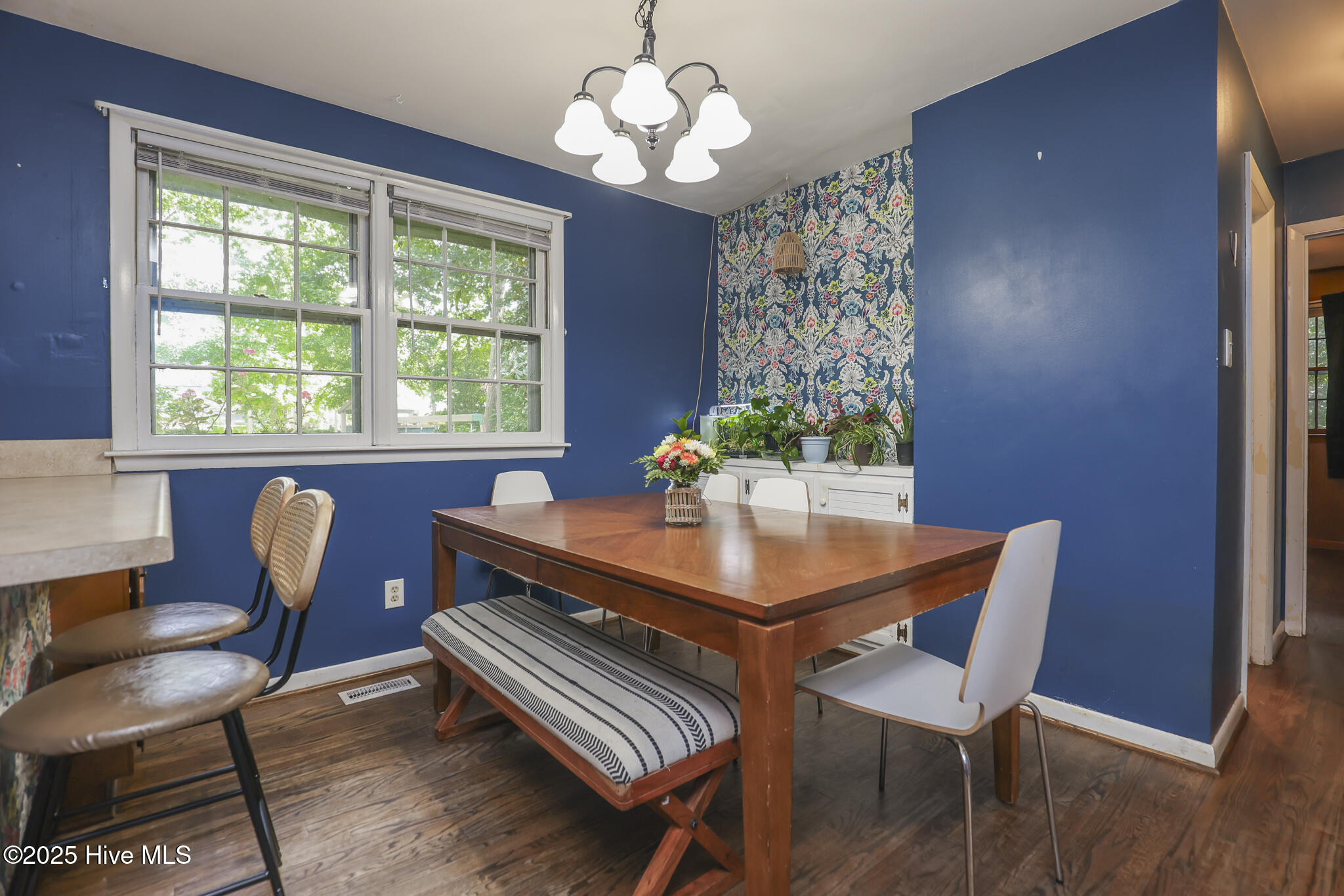 100524871 | Photo 13