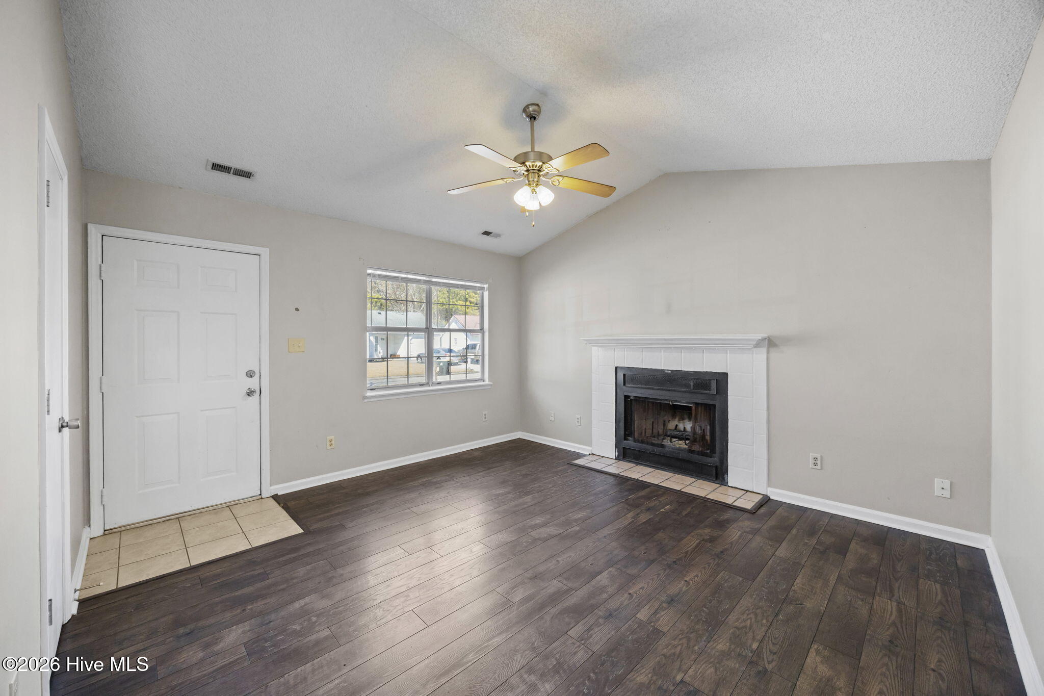 2903 Norbrick Street, Midway Park, NC 28544 – photo 7: 11-web-or-mls-2903 Norbrick St. 12